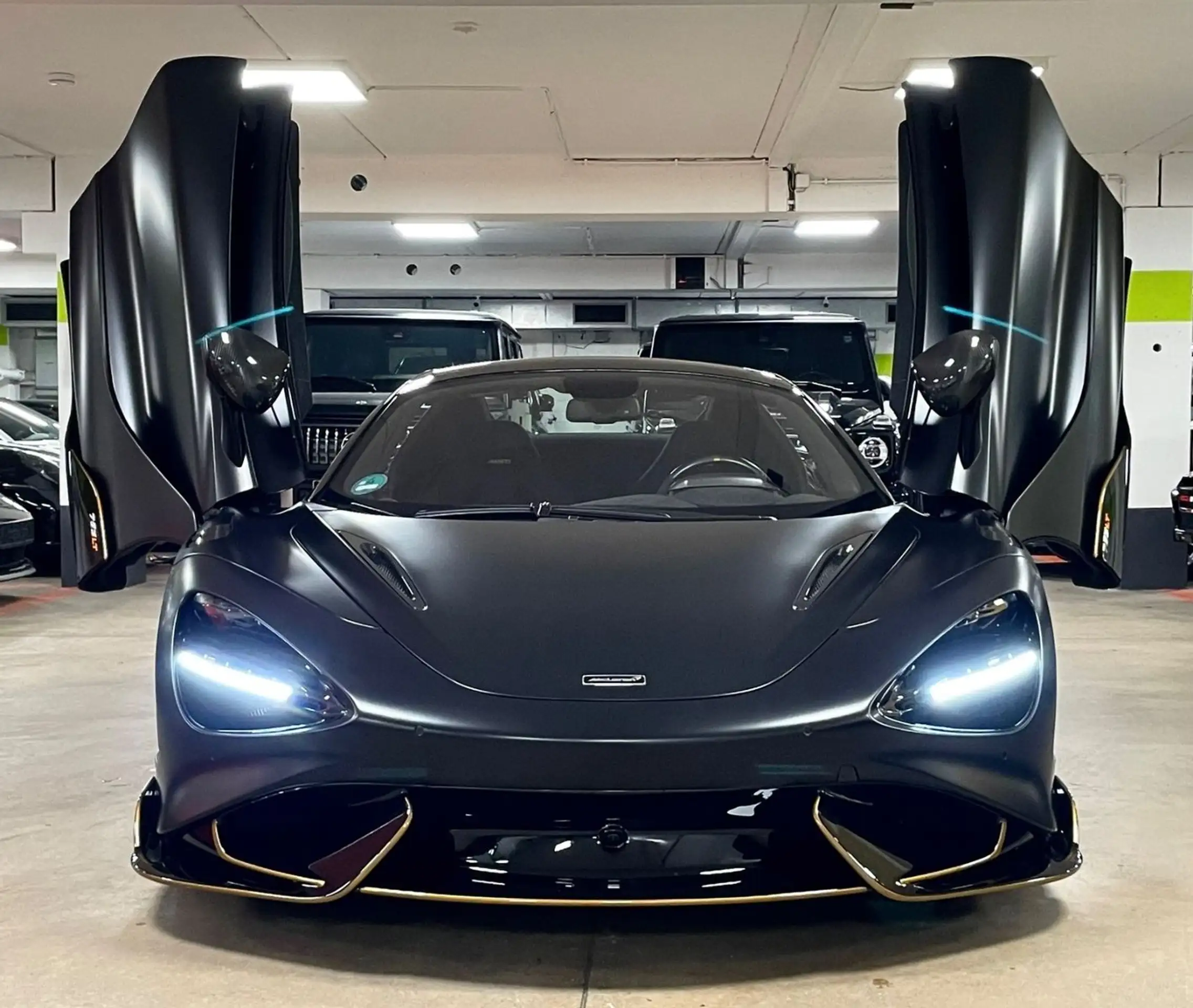 McLaren - 765LT Spider