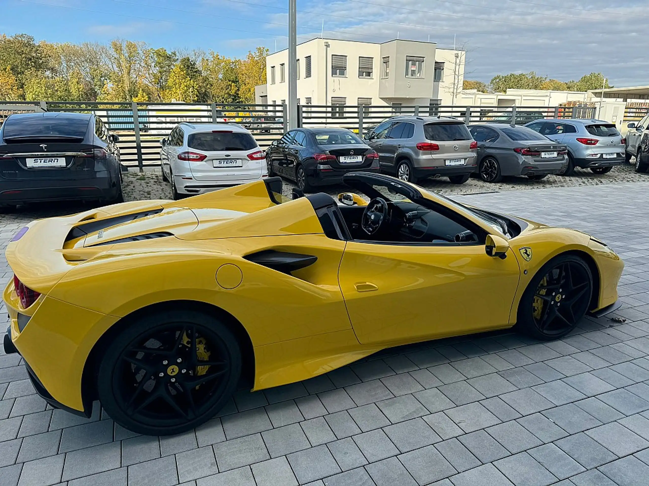 Ferrari - F8 Spider