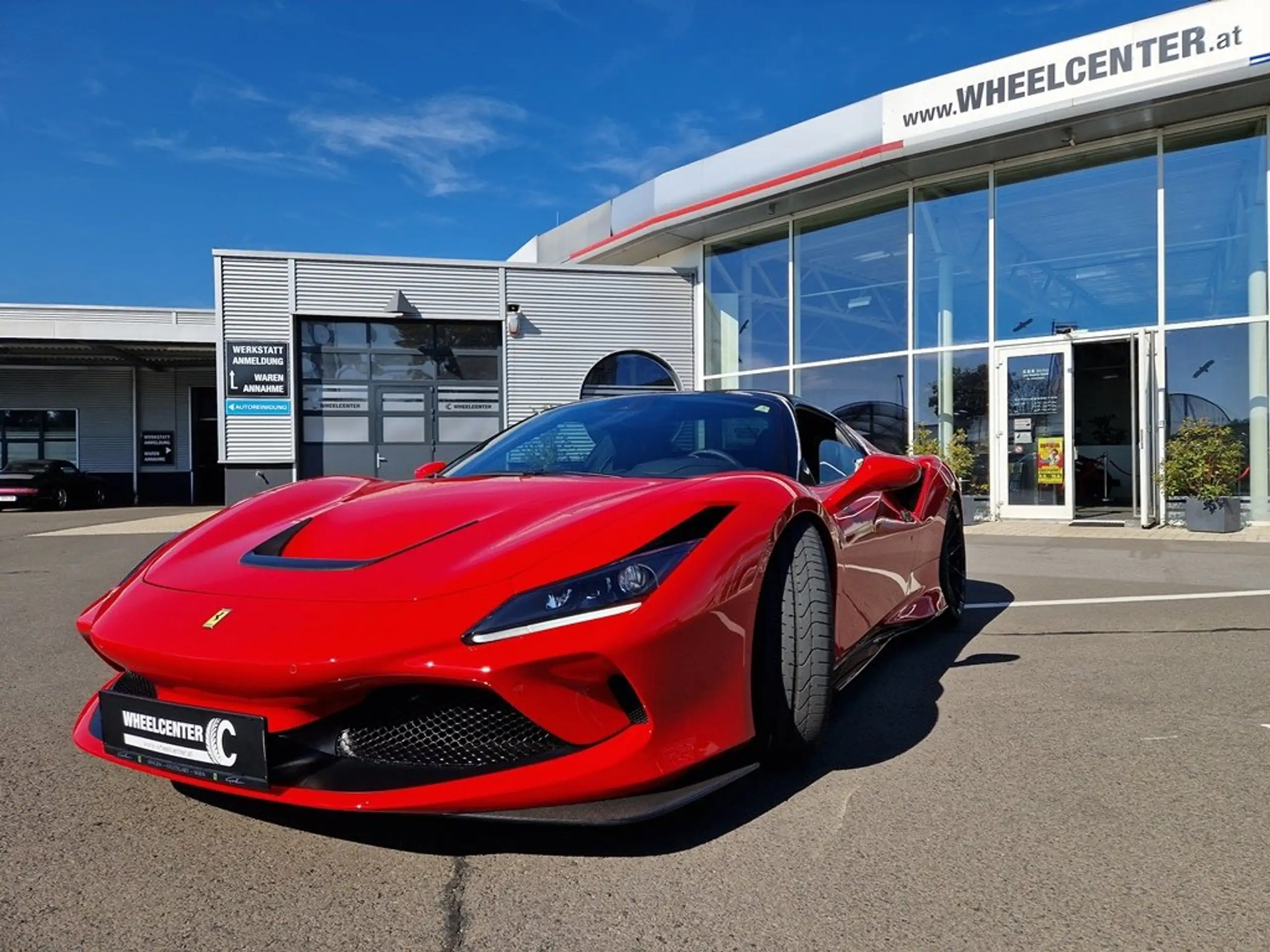 Ferrari - F8 Spider