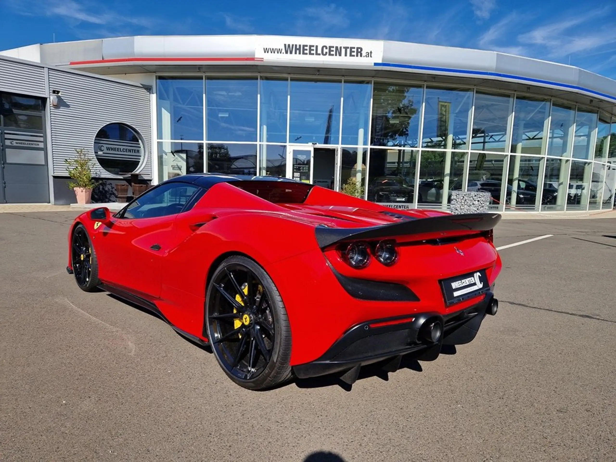 Ferrari - F8 Spider