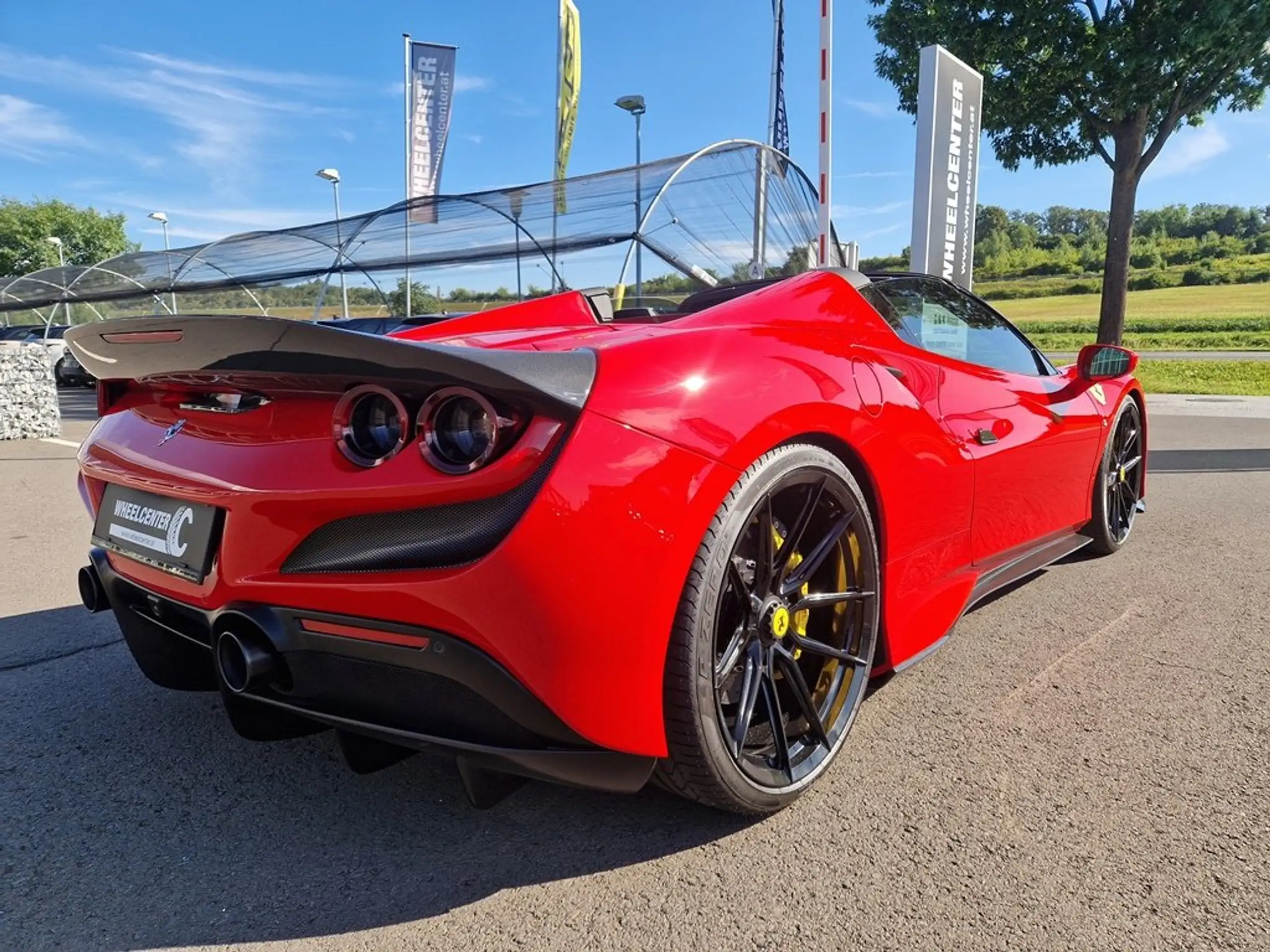 Ferrari - F8 Spider