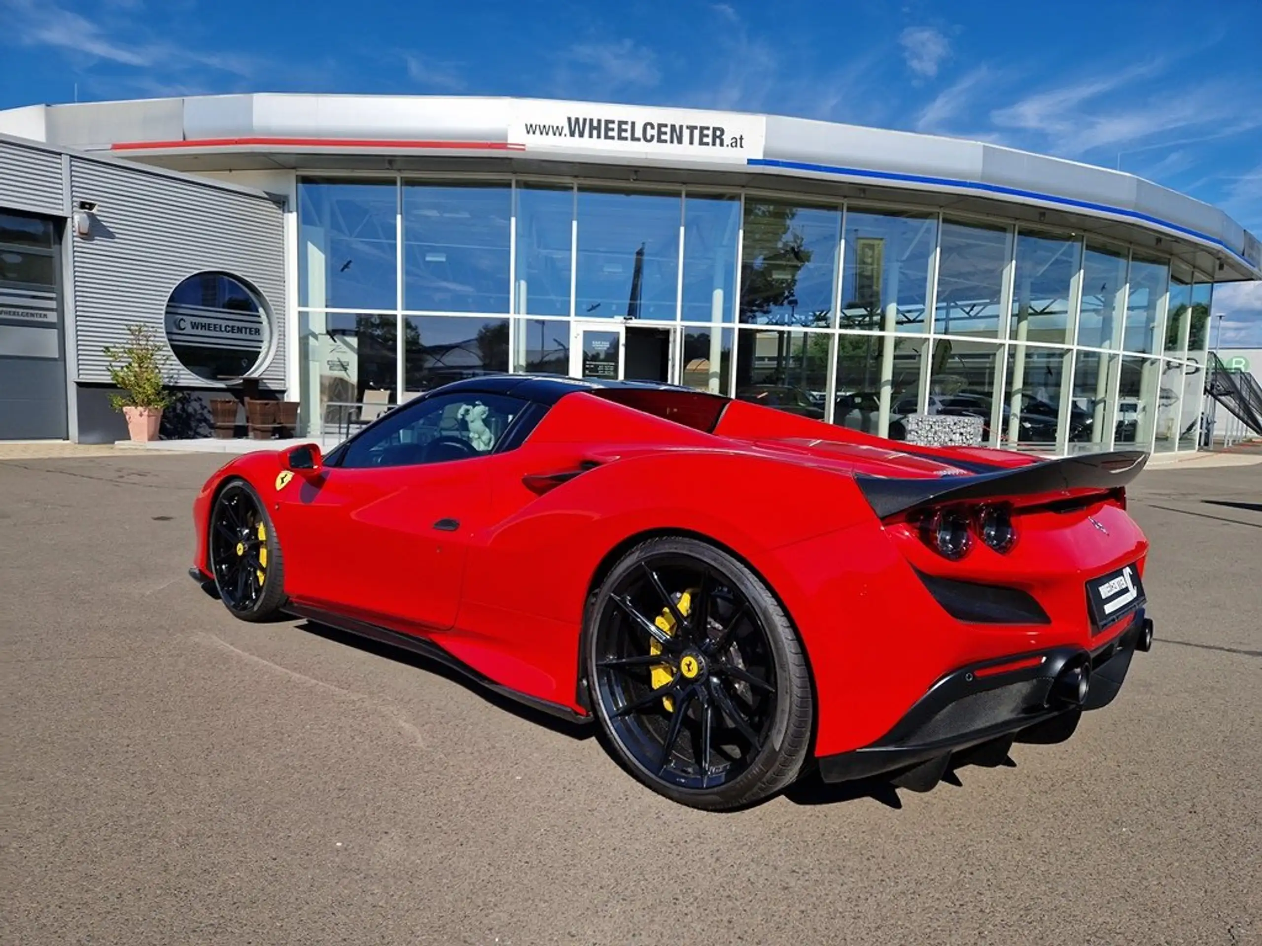 Ferrari - F8 Spider