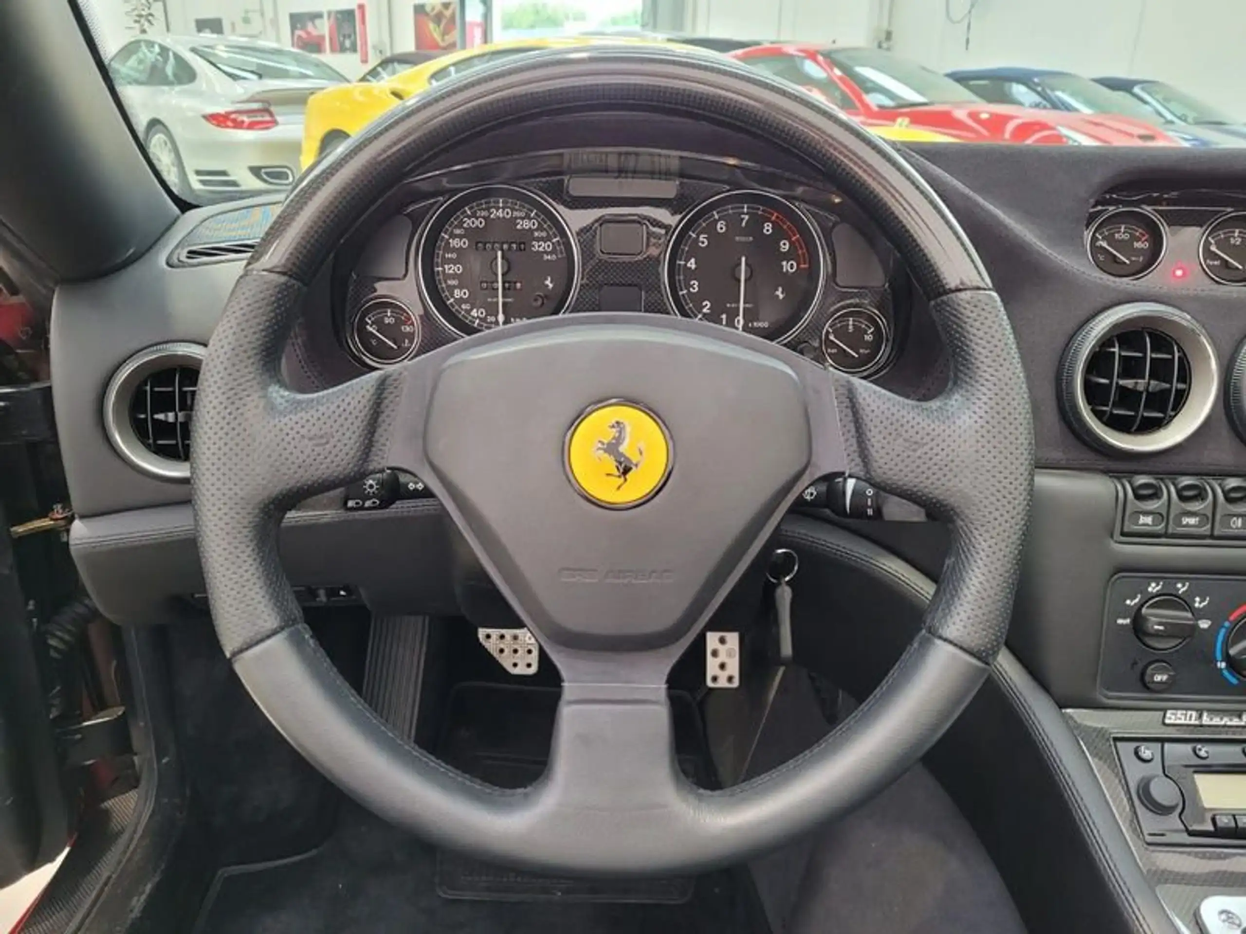 Ferrari - 550