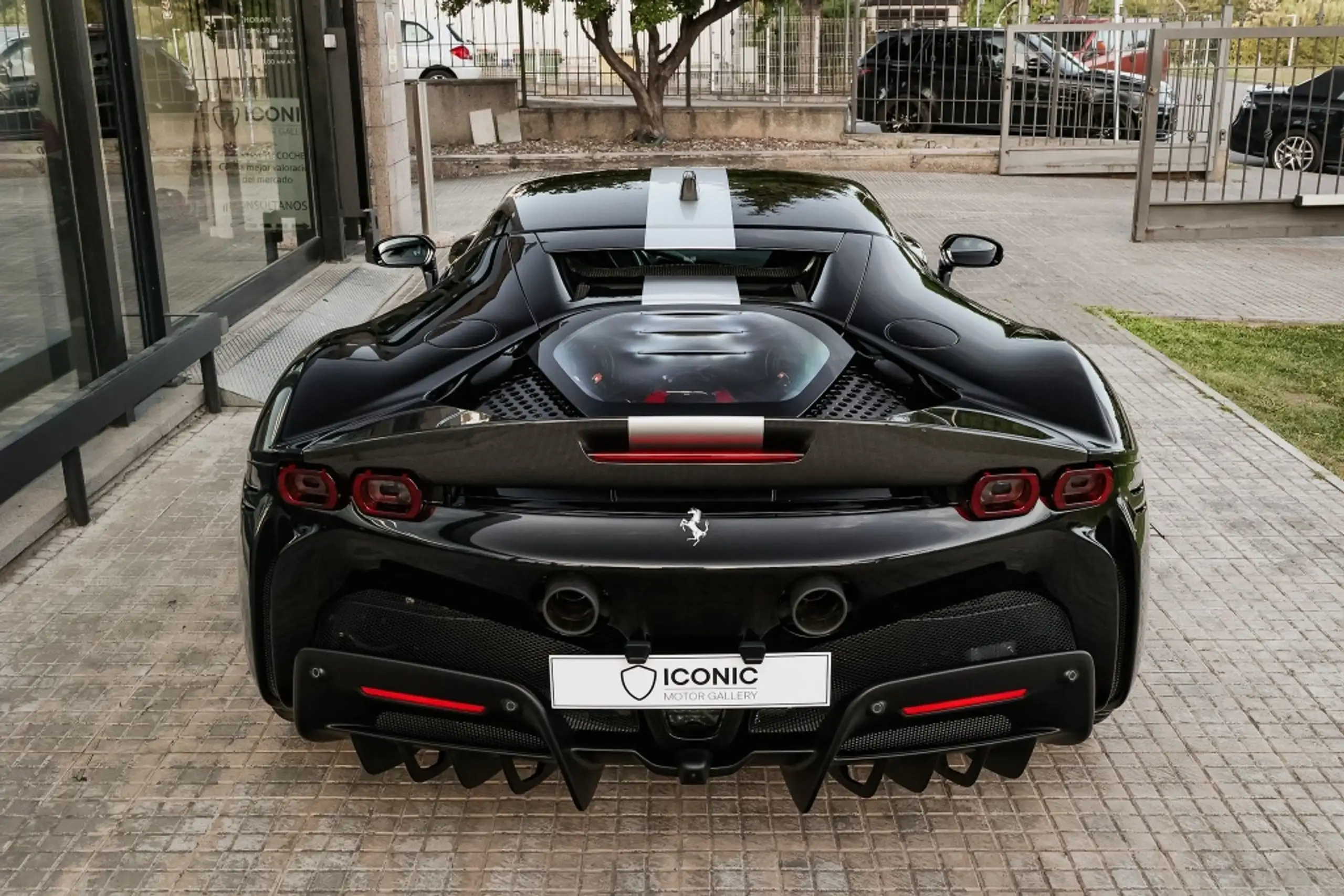 Ferrari - SF90 Spider