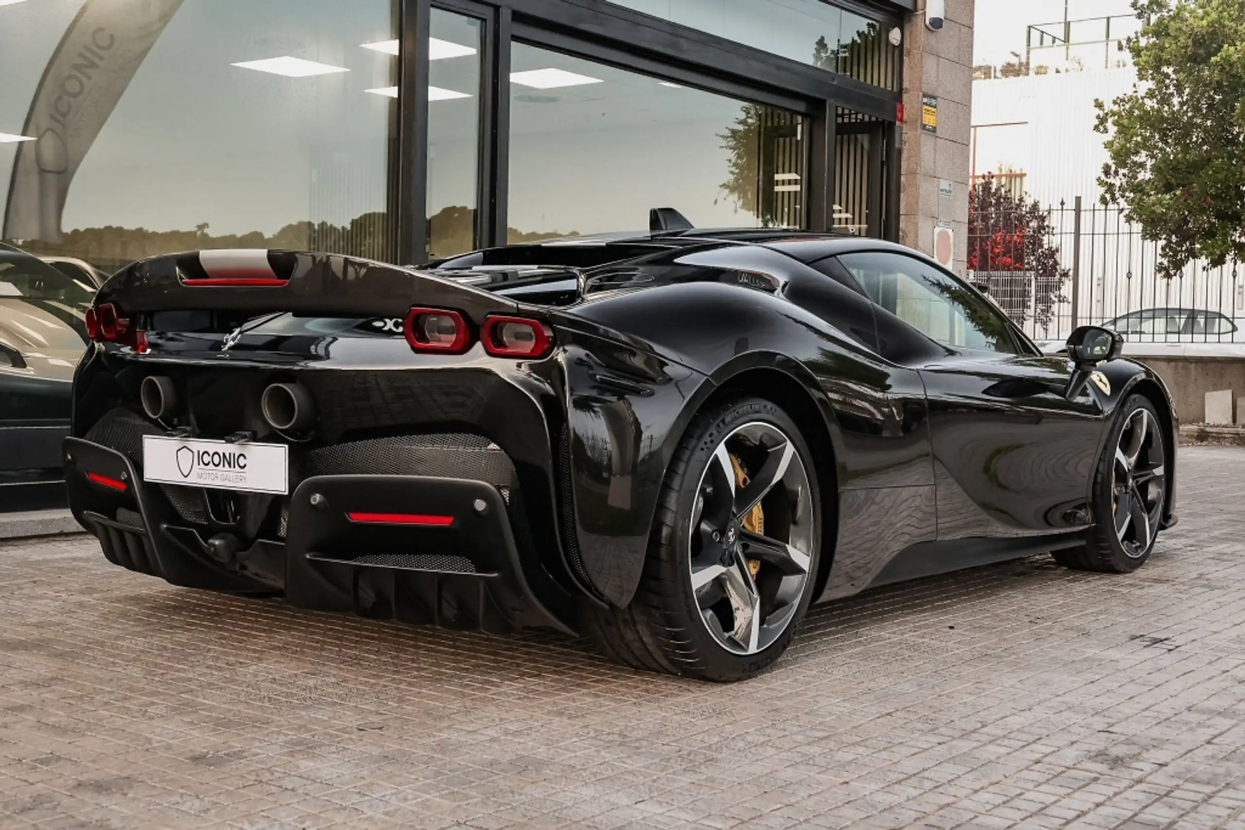 Ferrari - SF90 Spider