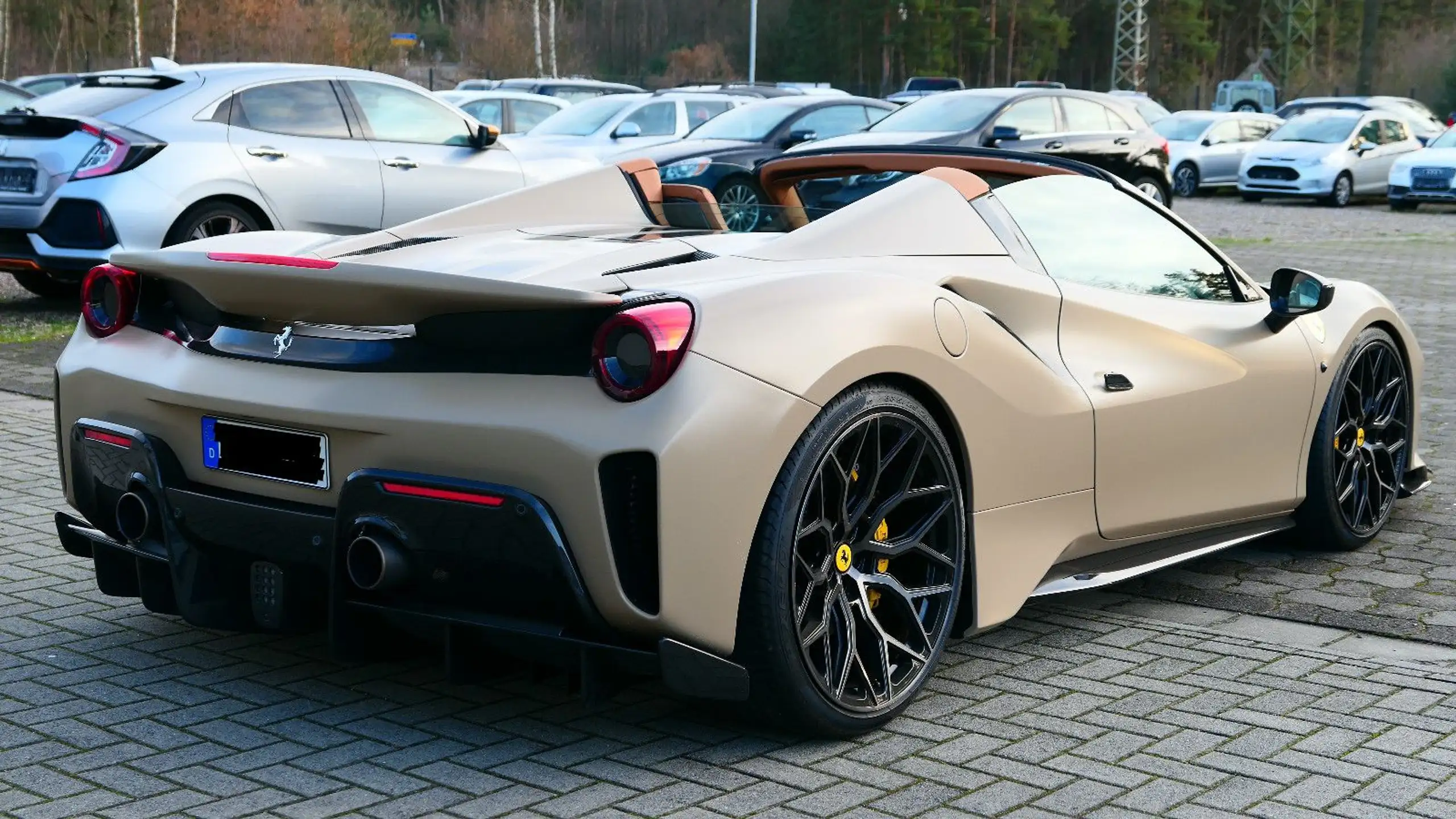 Ferrari - 488