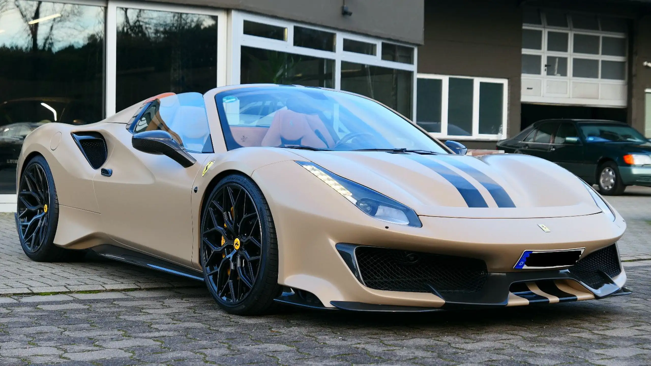 Ferrari - 488