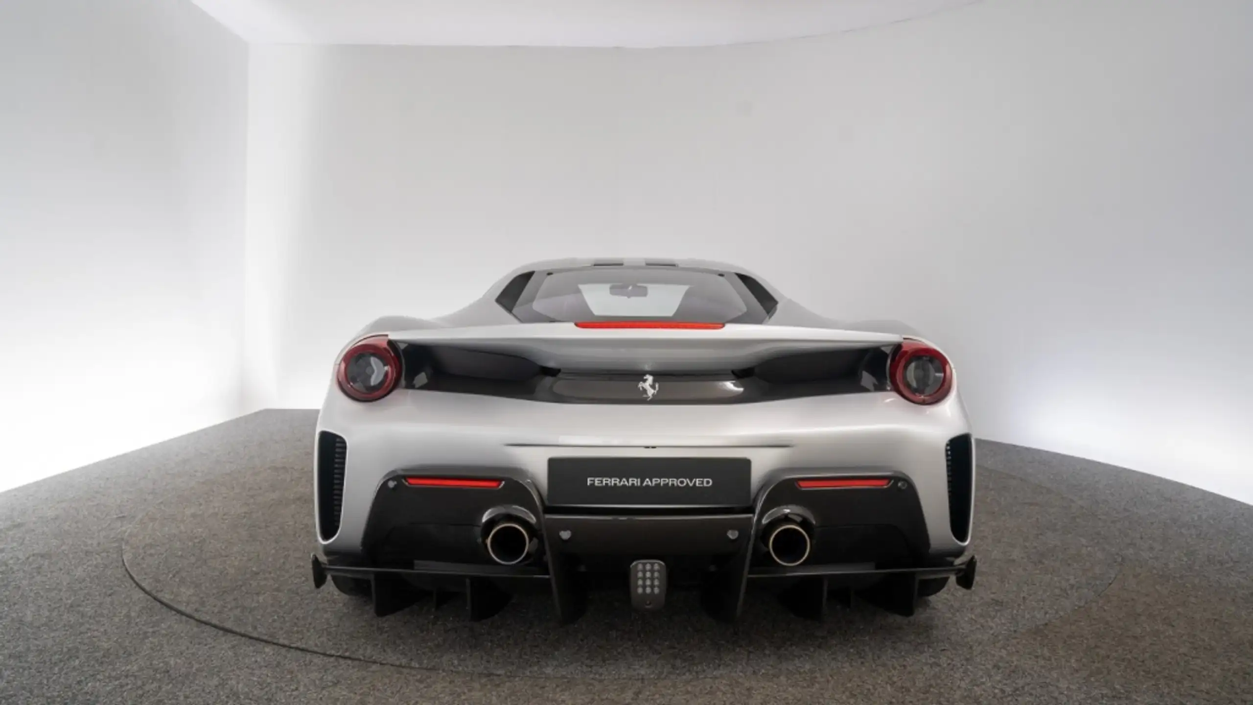 Ferrari - 488