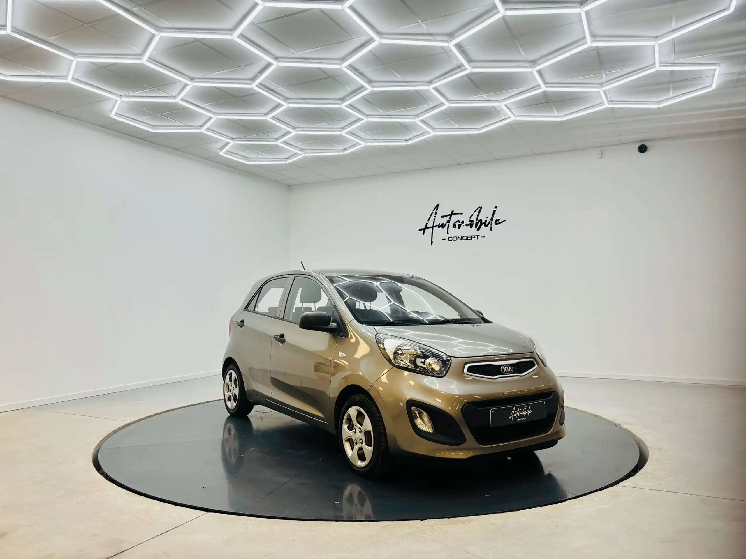 Kia - Picanto