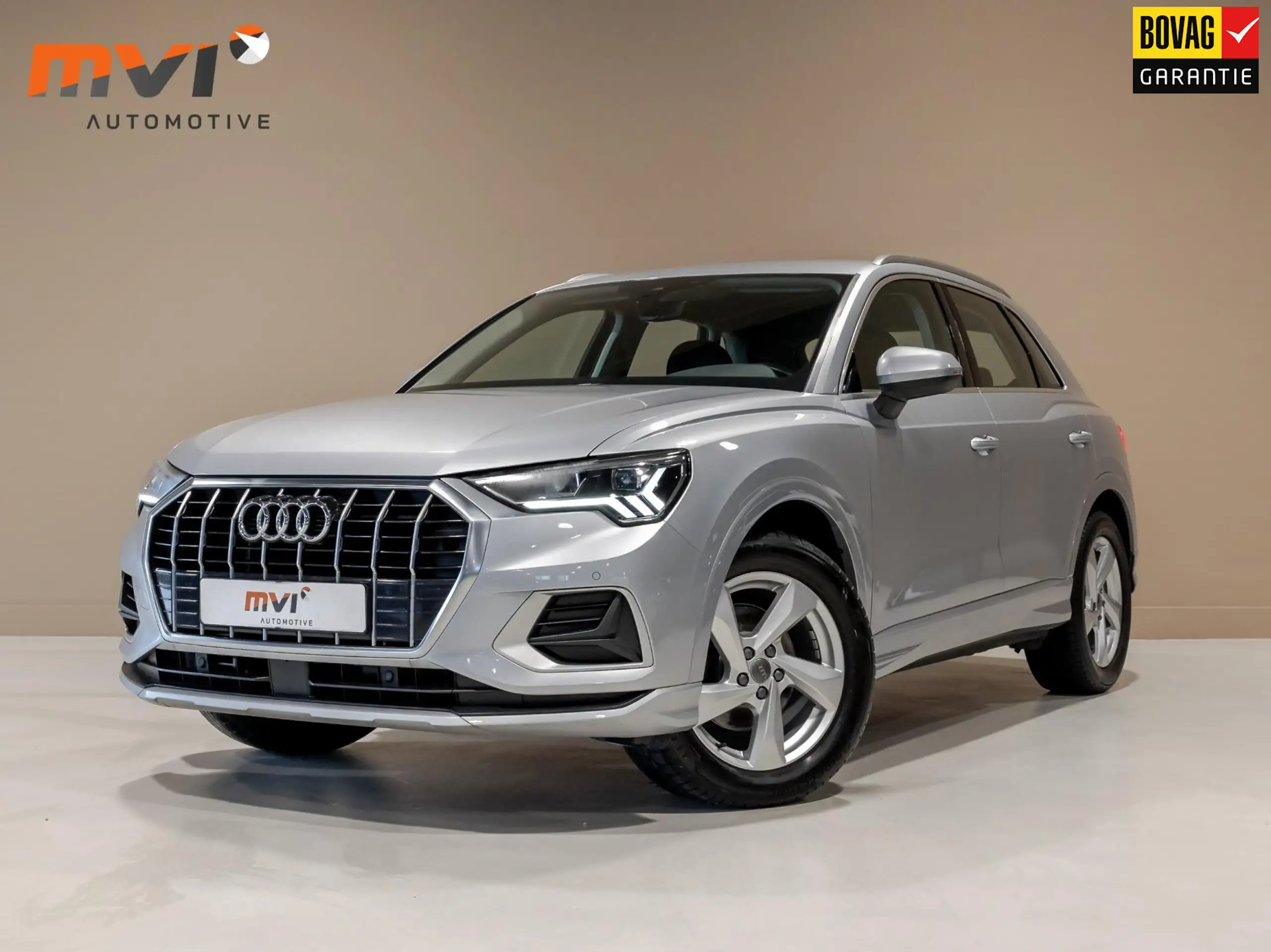 Audi - Q3