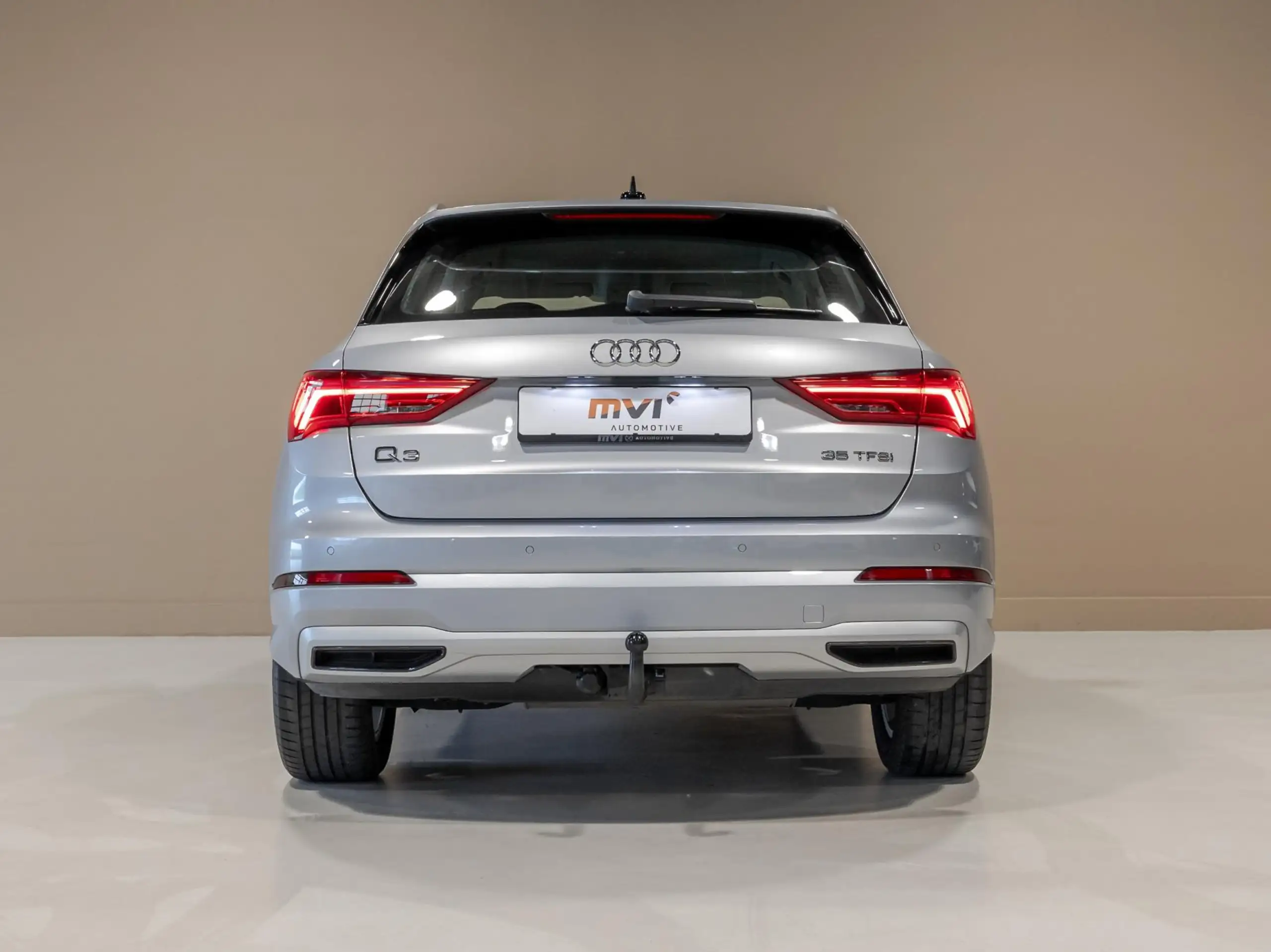 Audi - Q3