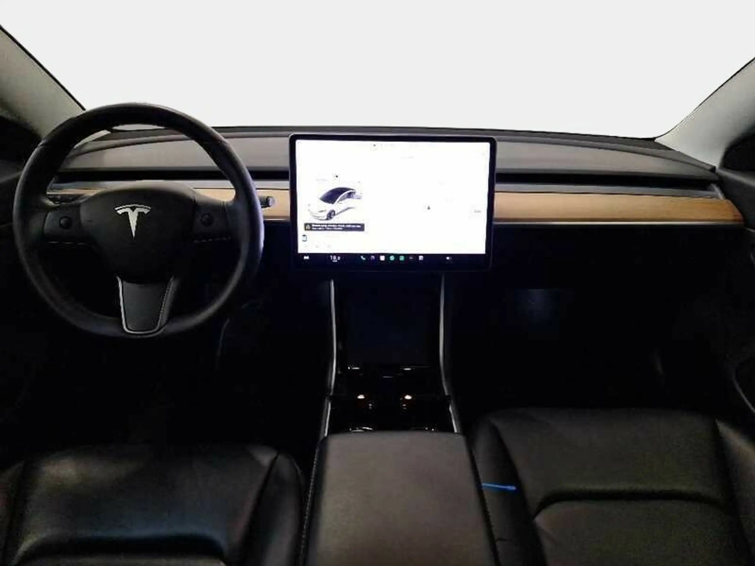 Tesla - Model 3