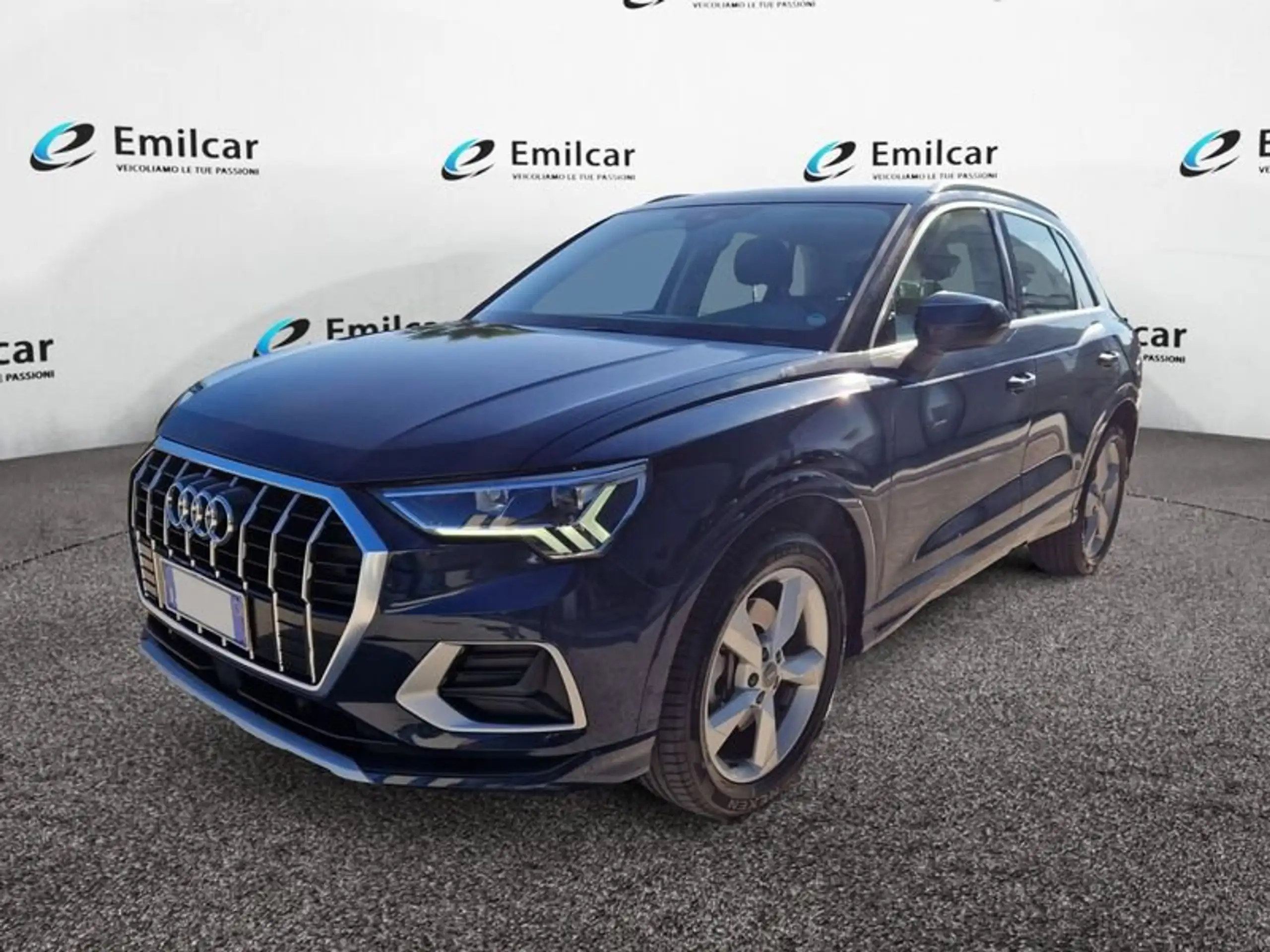 Audi - Q3