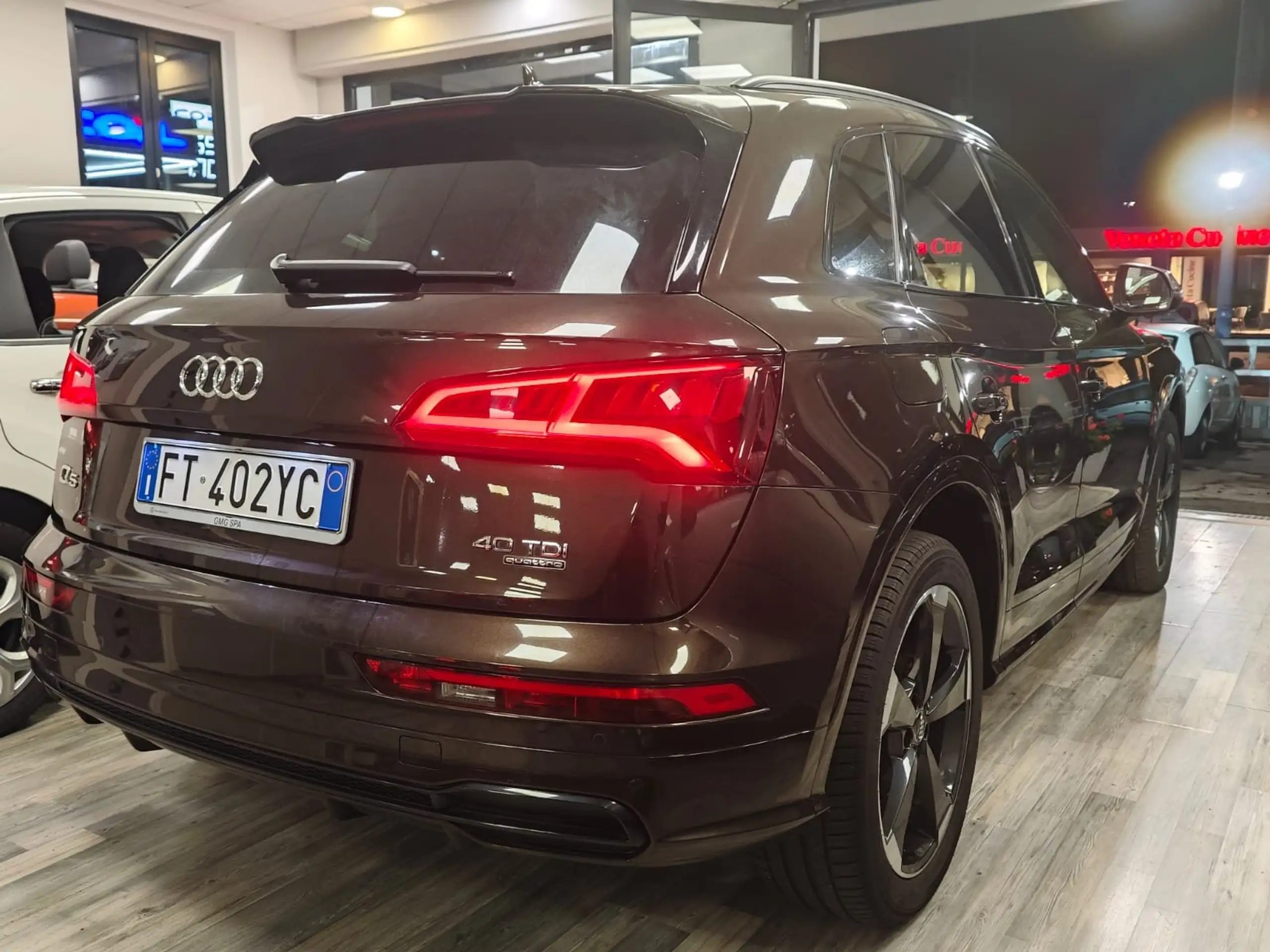 Audi - Q5