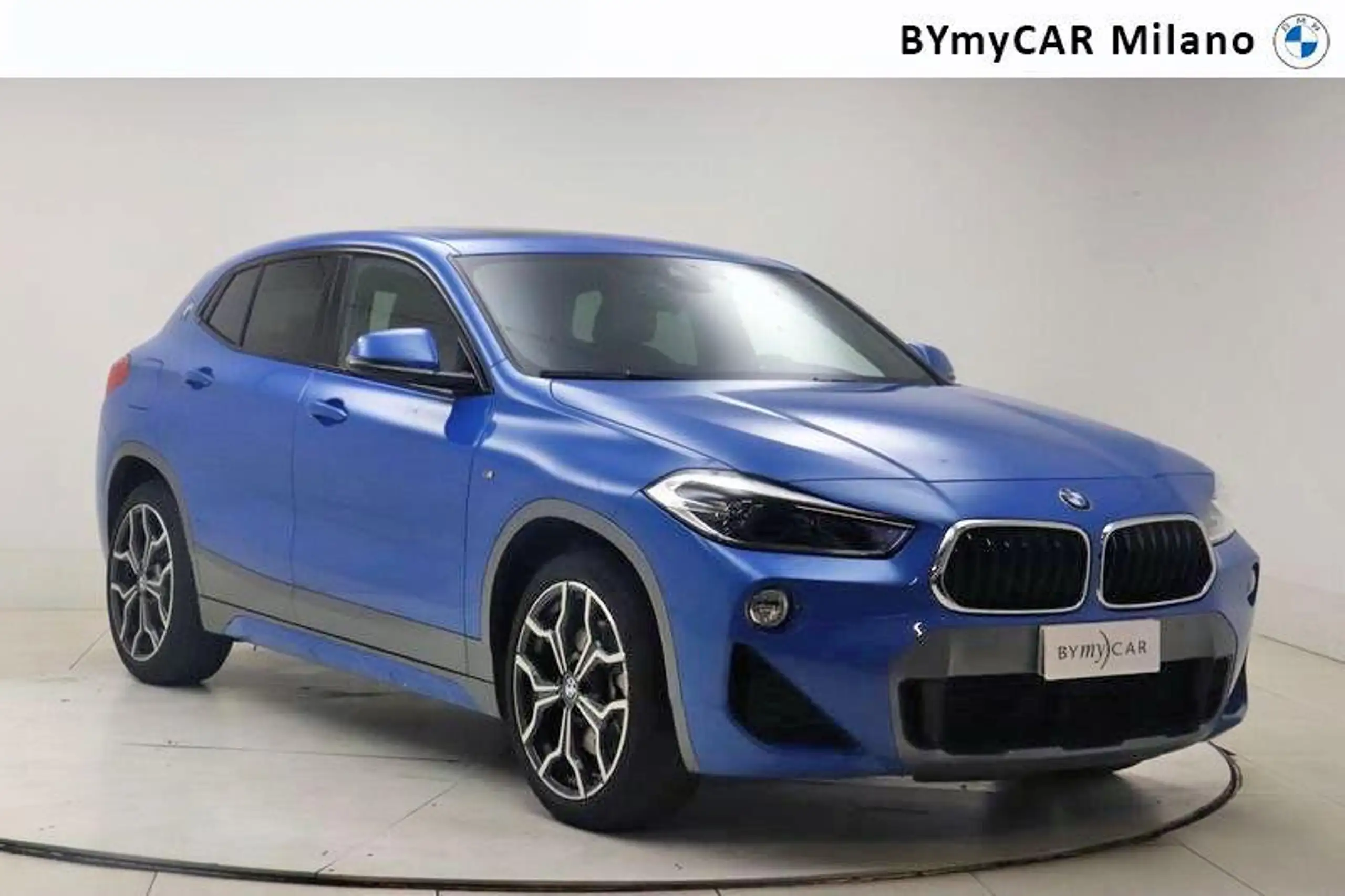 BMW - X2