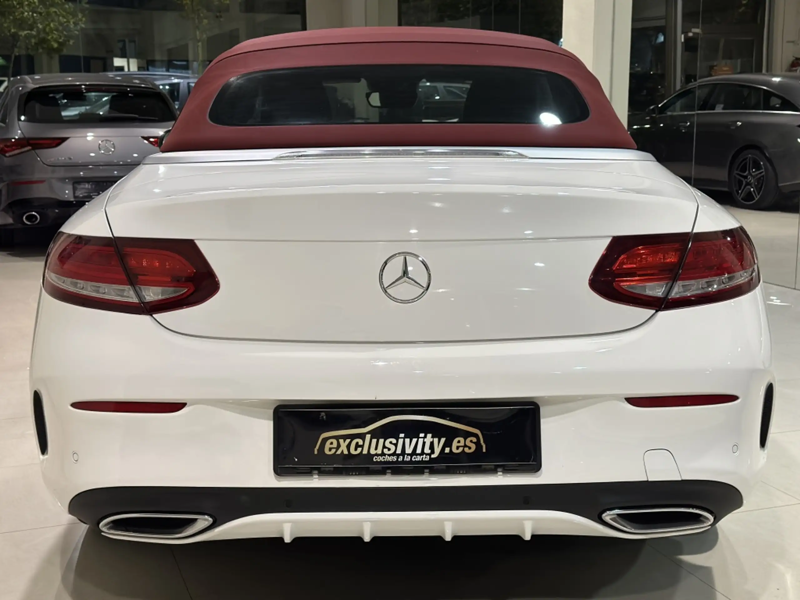 Mercedes-Benz - C 220