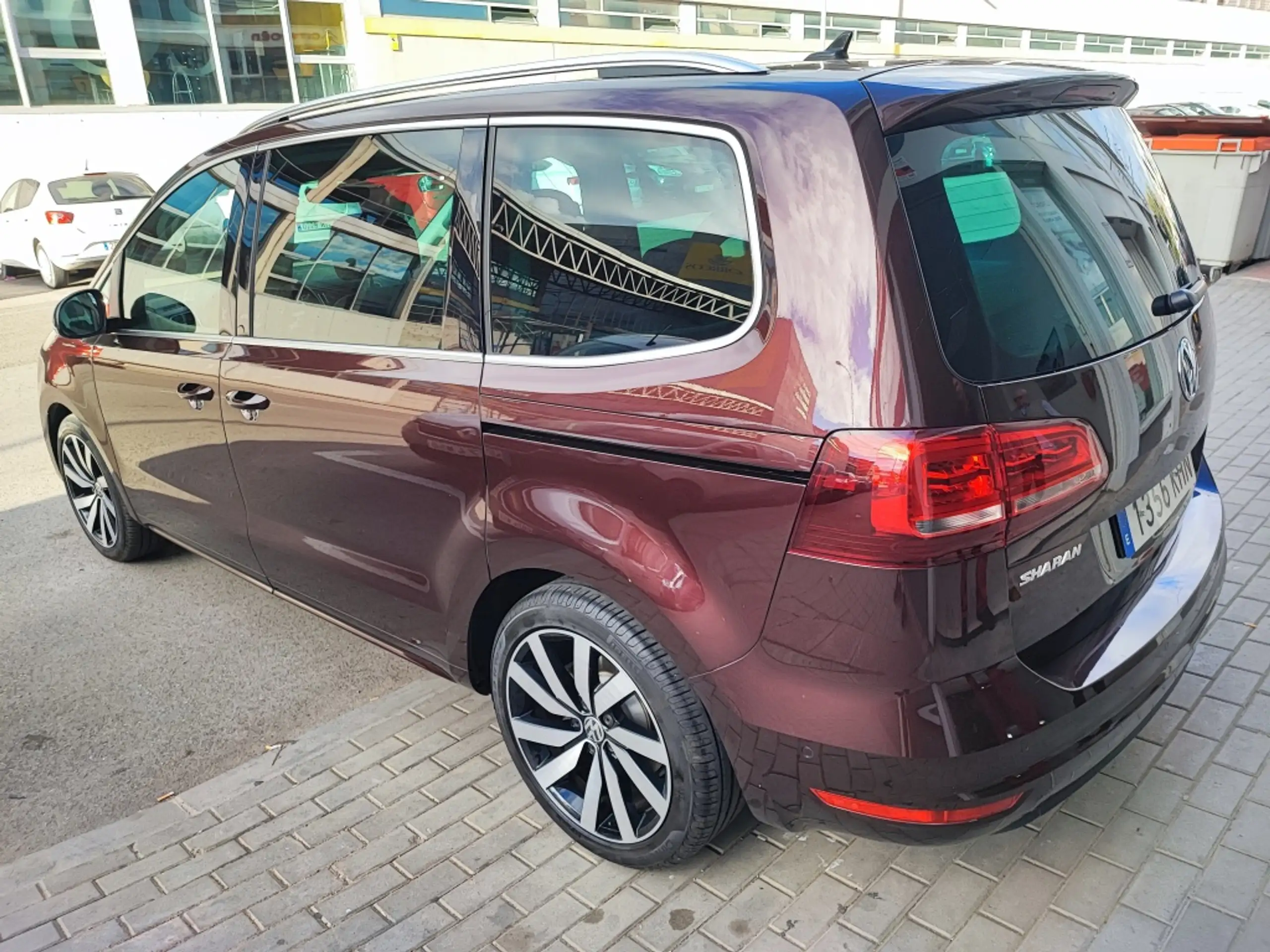 SEAT - Alhambra