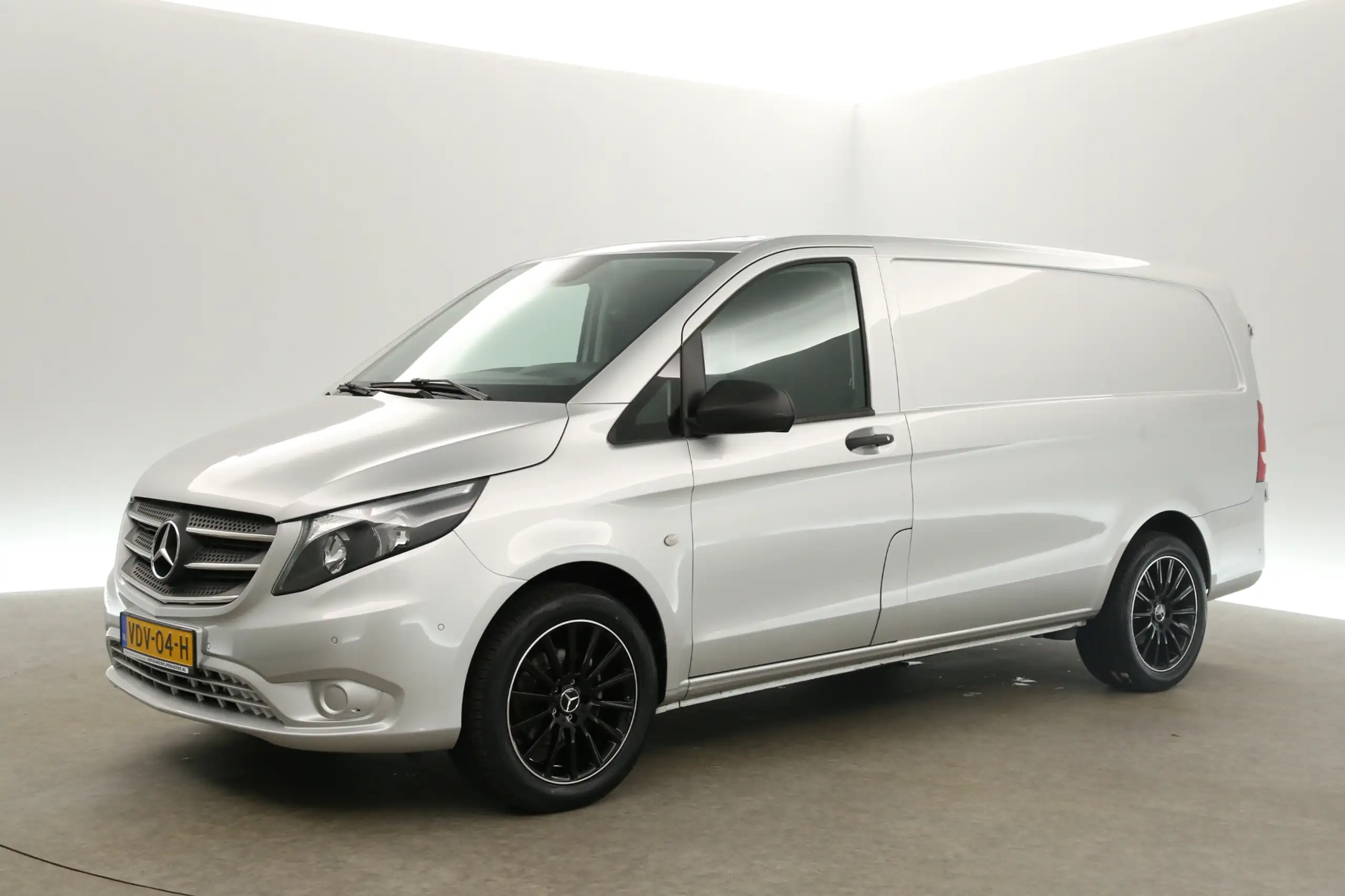 Mercedes-Benz - Vito