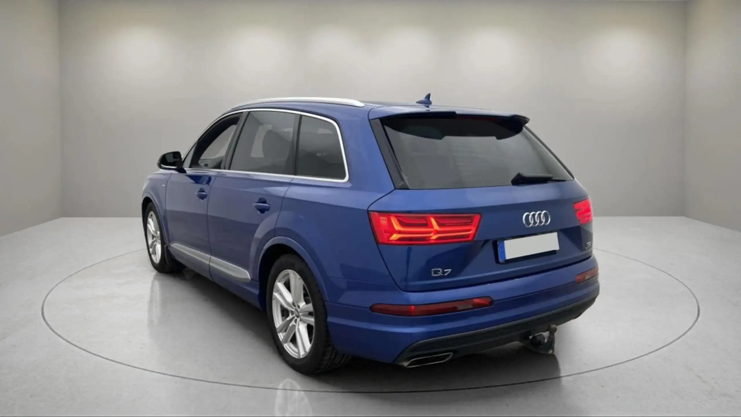 Audi - Q7