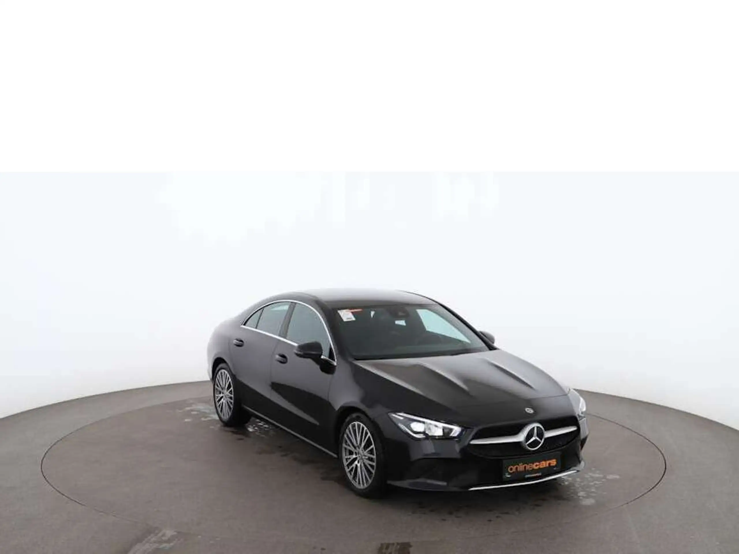 Mercedes-Benz - CLA 180