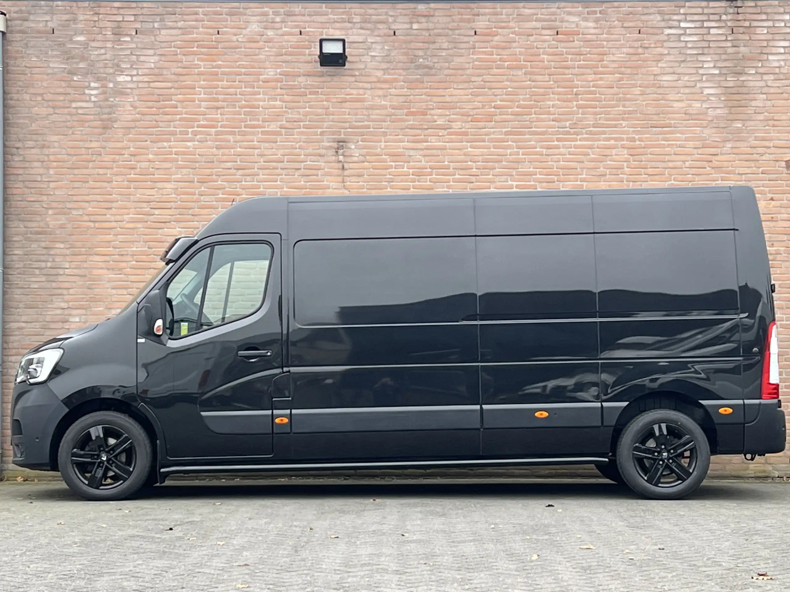 Renault - Master