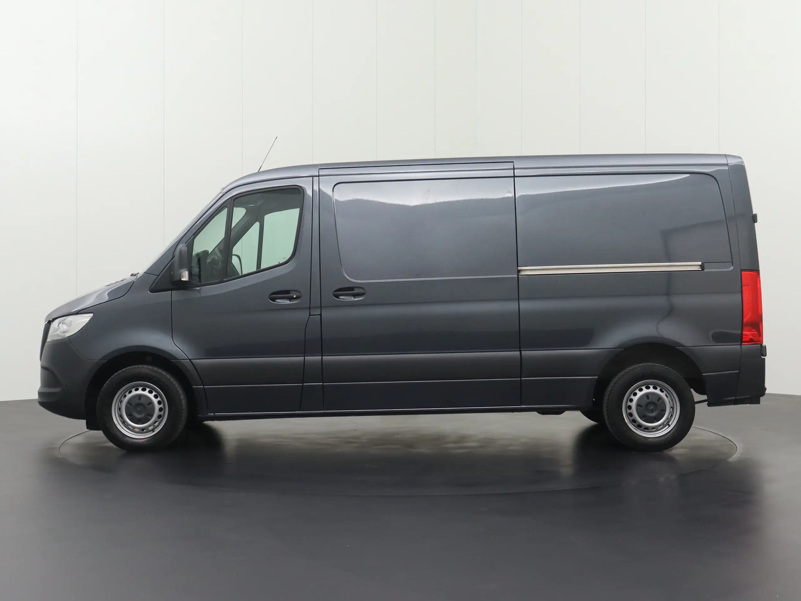 Mercedes-Benz - Sprinter