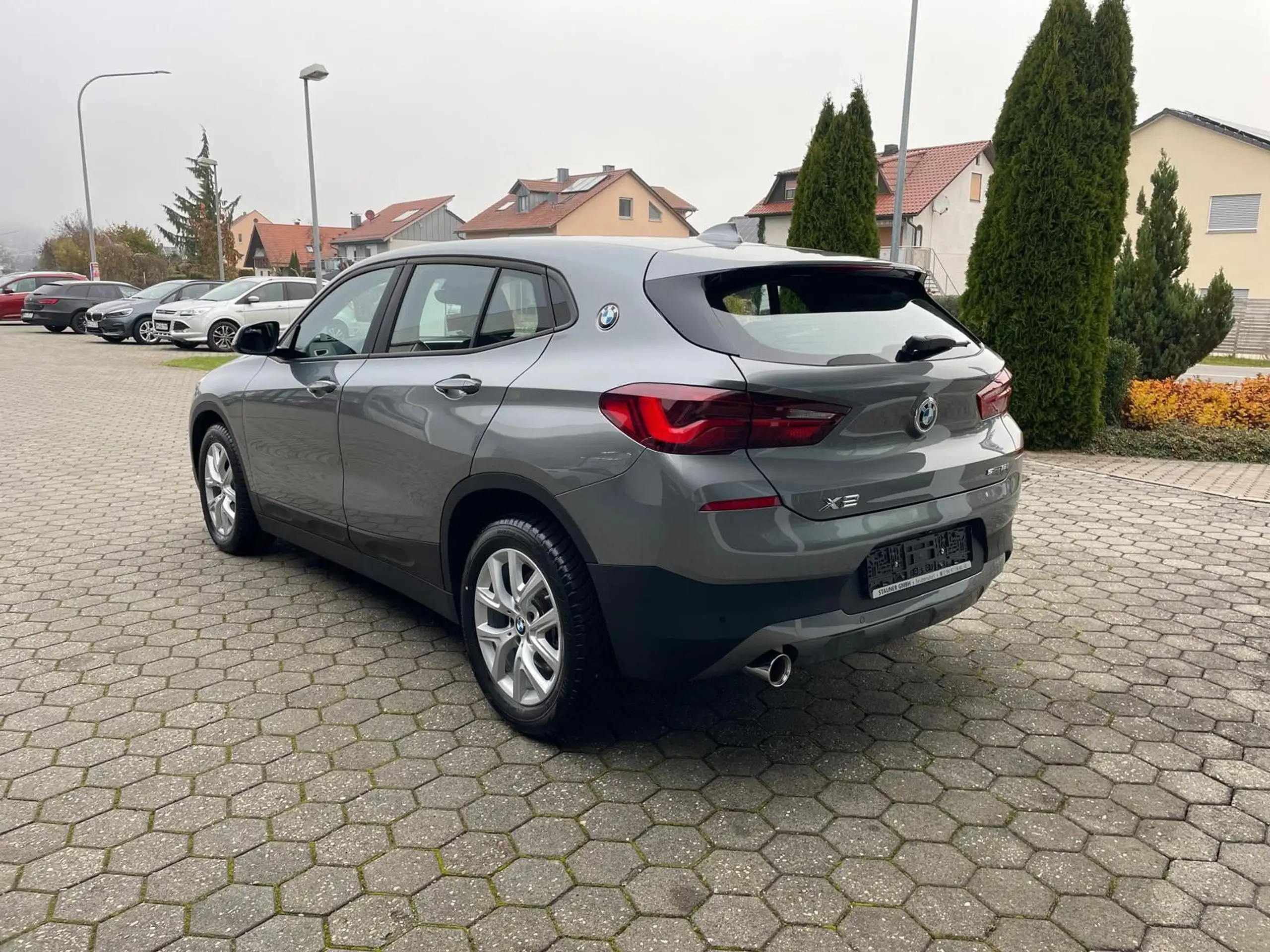 BMW - X2