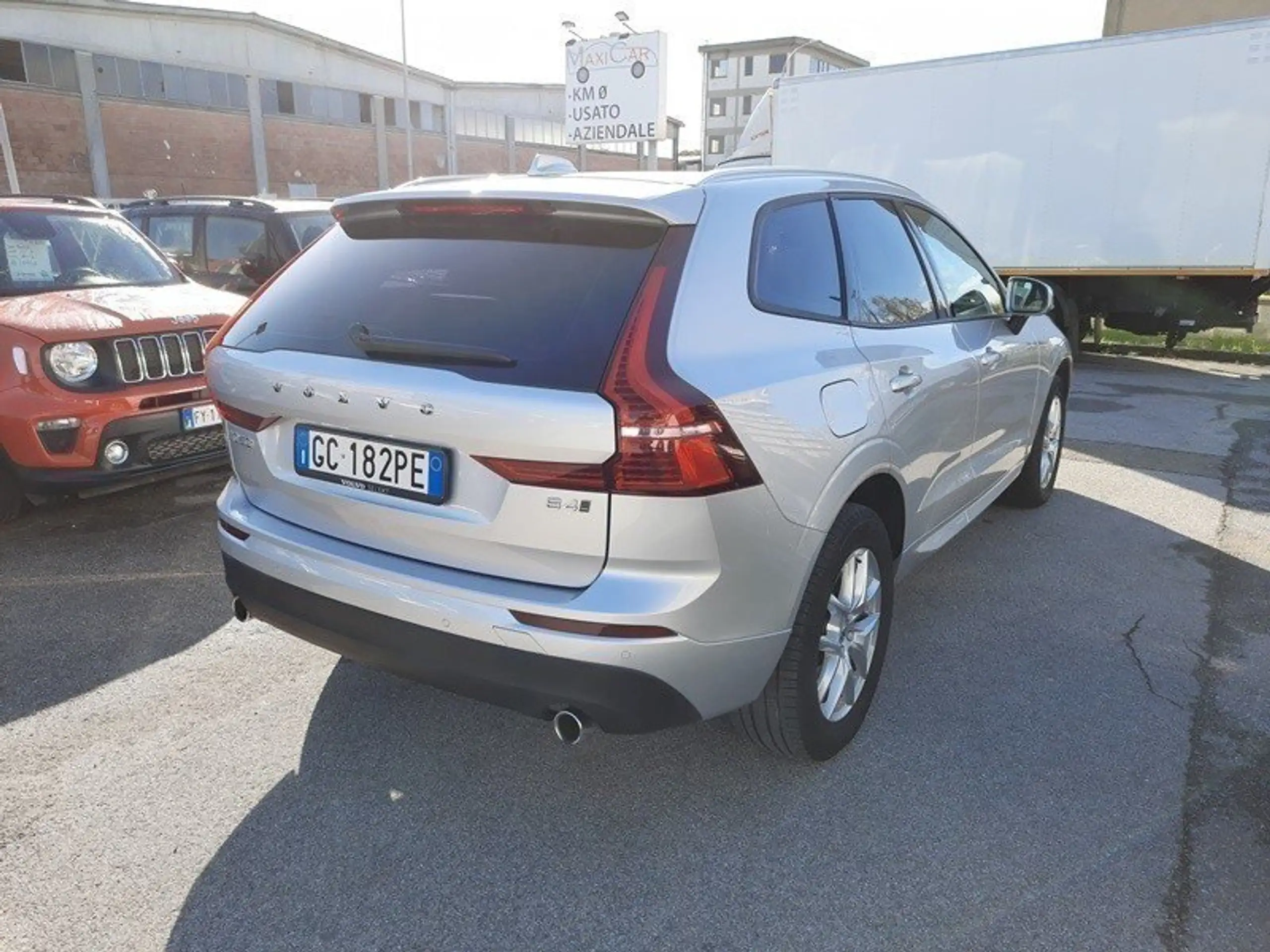 Volvo - XC60