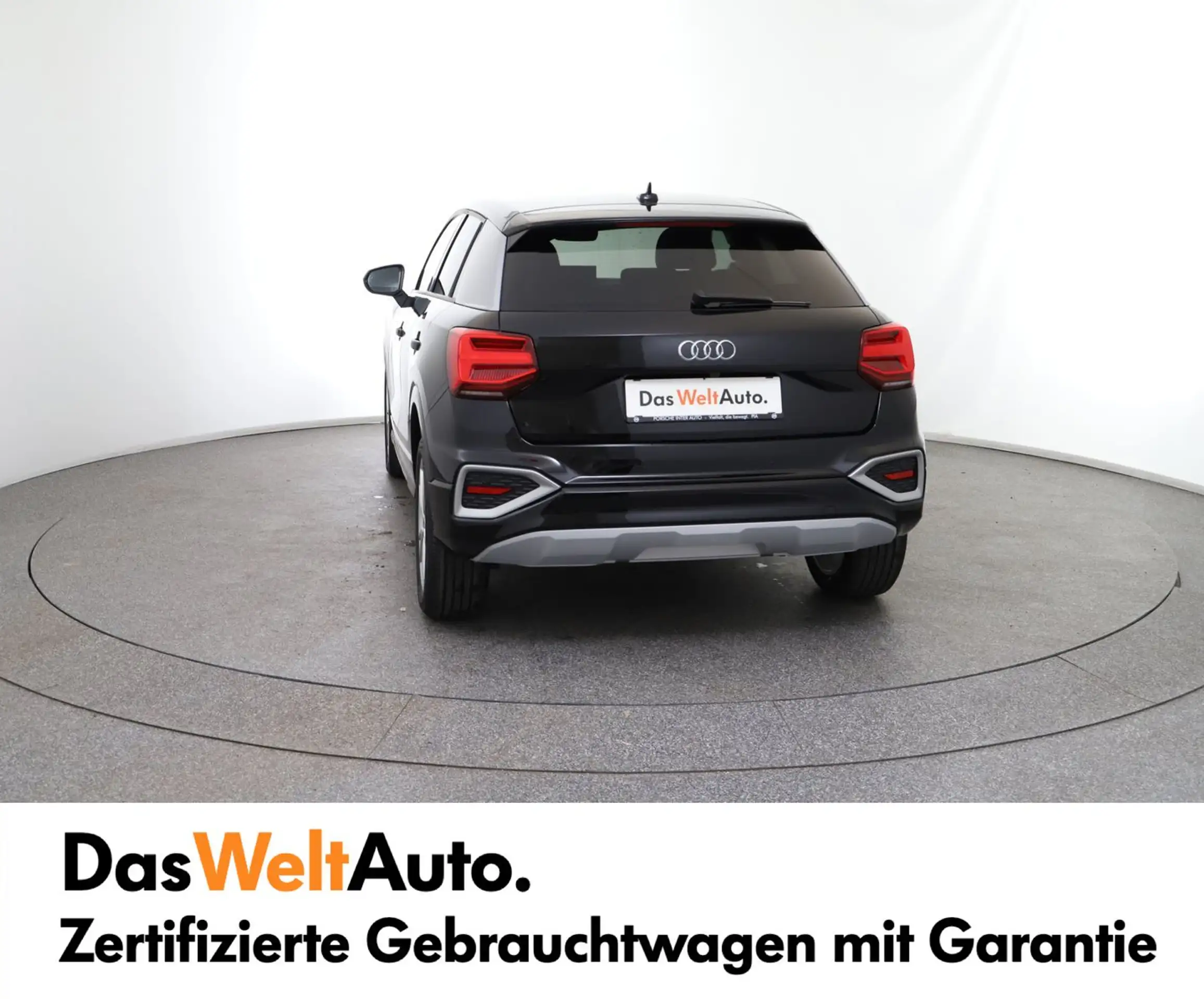 Audi - Q2