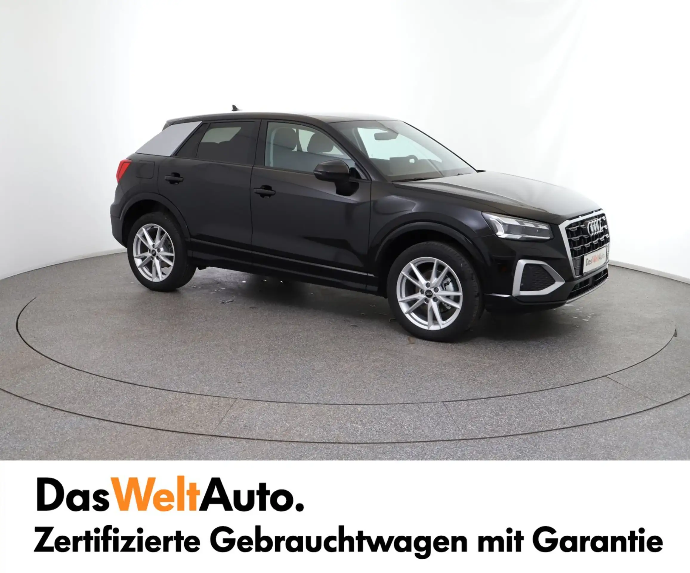 Audi - Q2