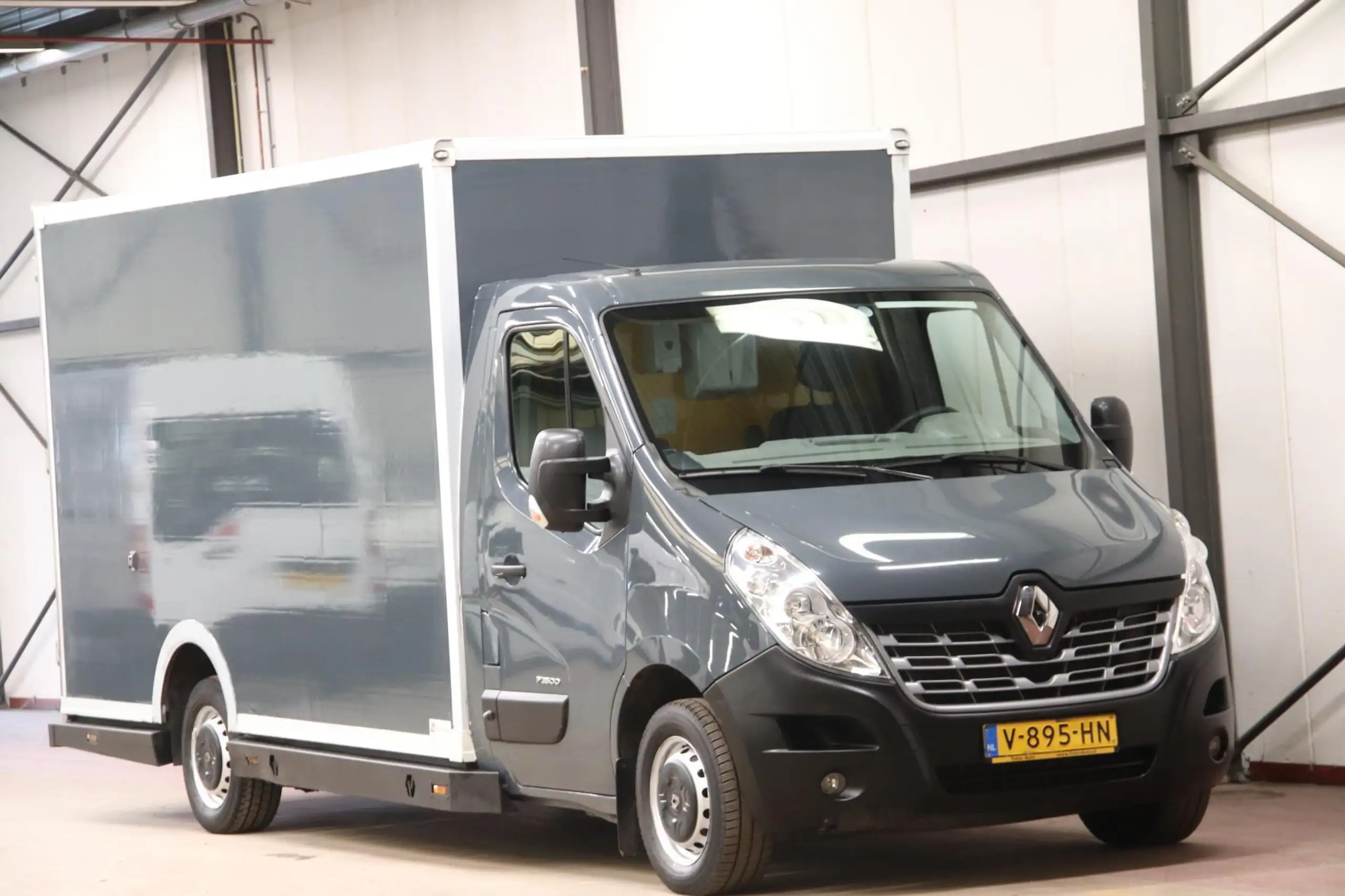 Renault - Master