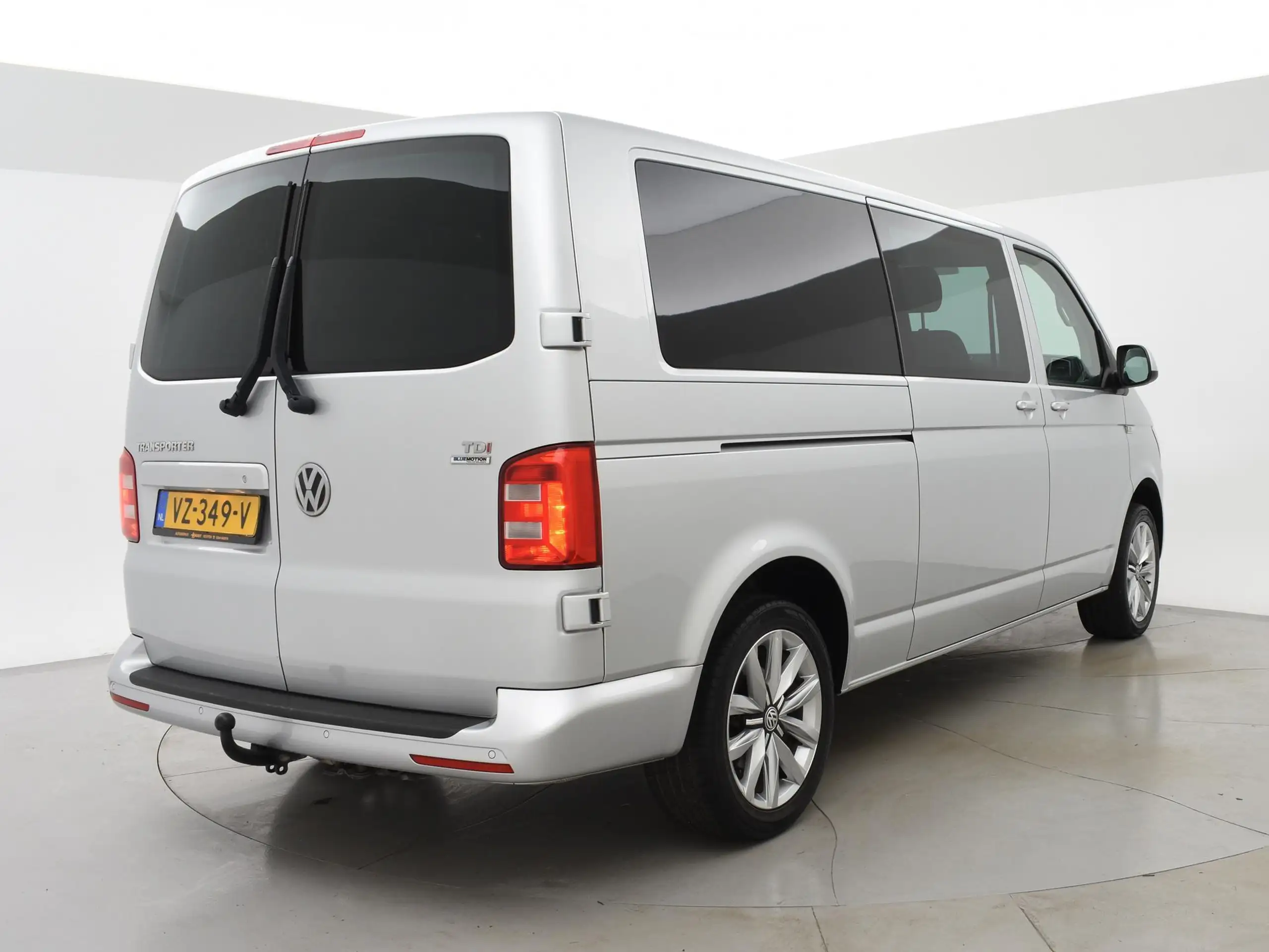 Volkswagen - T6 Transporter