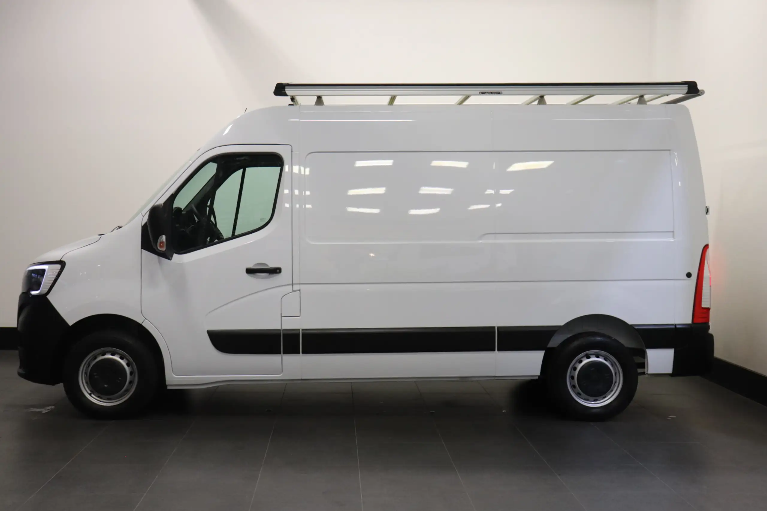 Renault - Master