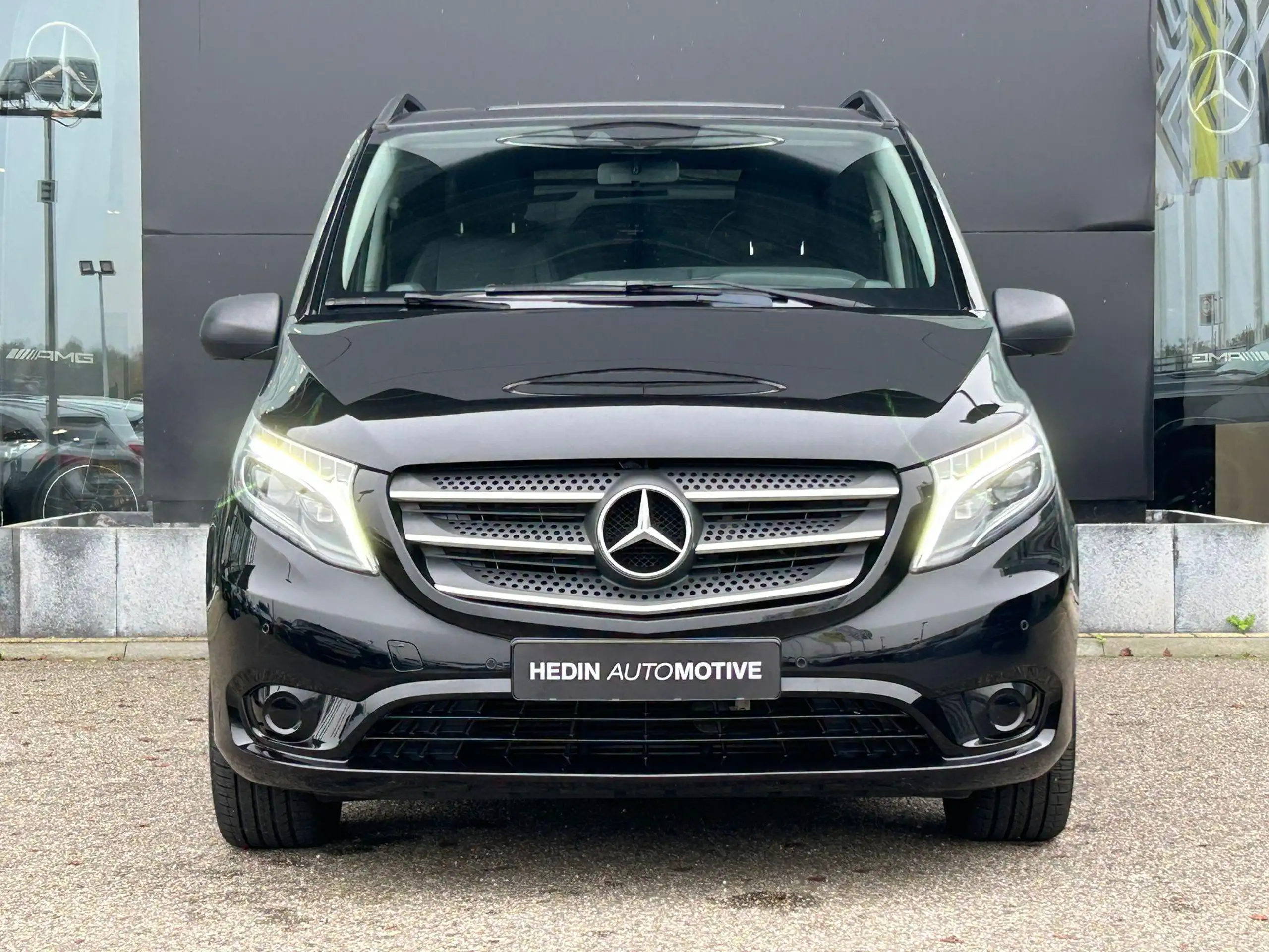 Mercedes-Benz - Vito