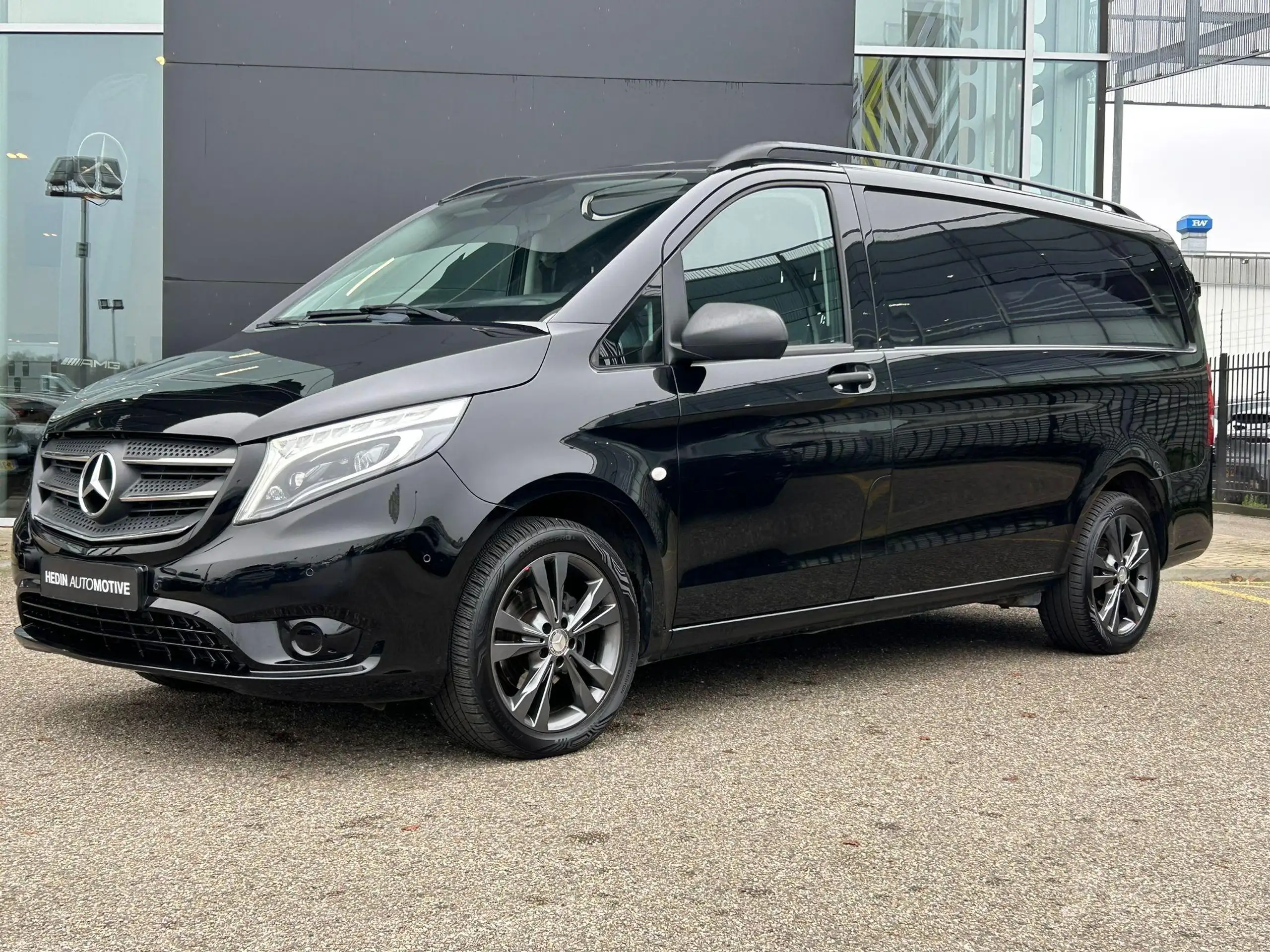 Mercedes-Benz - Vito