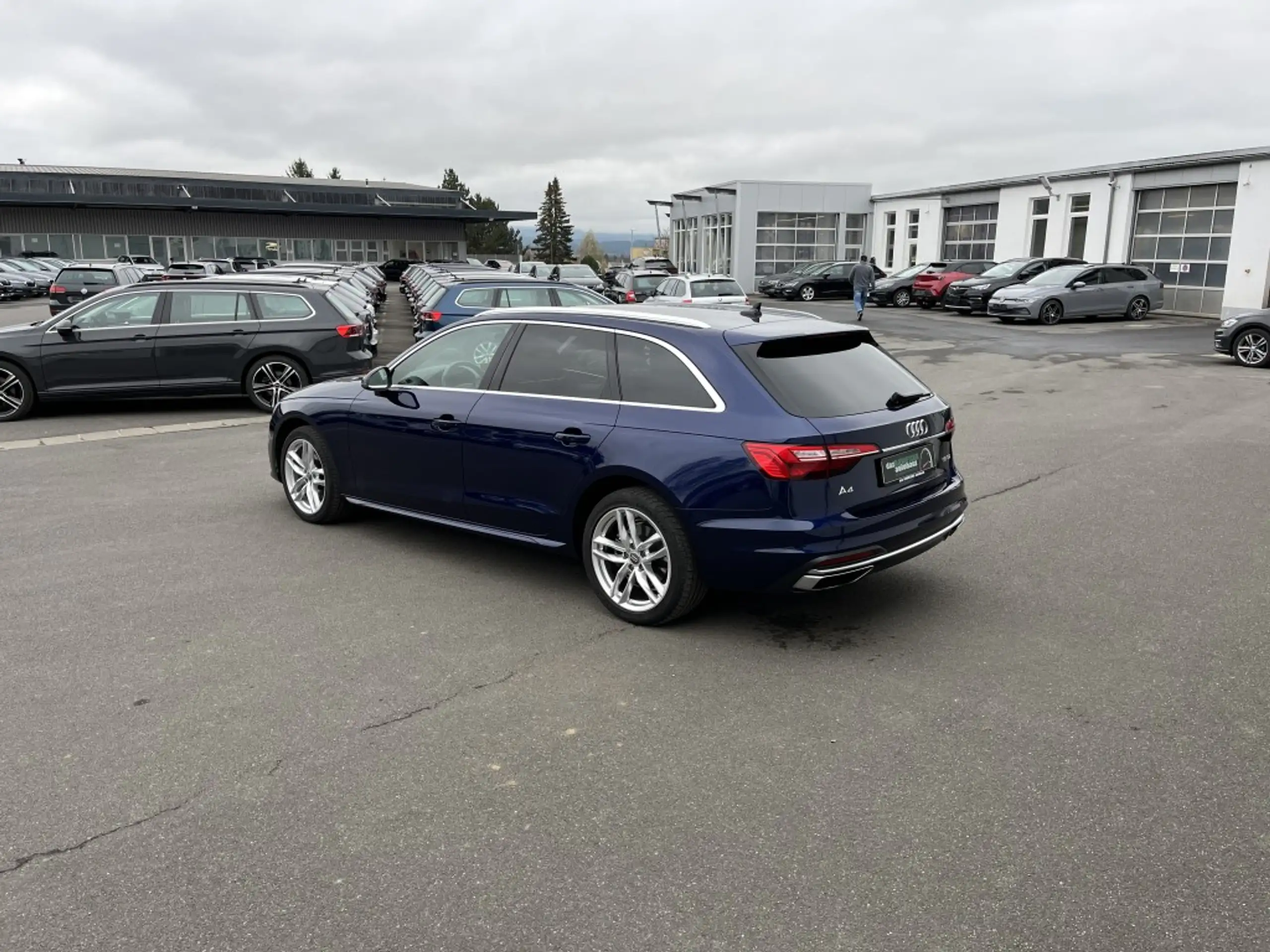 Audi - A4