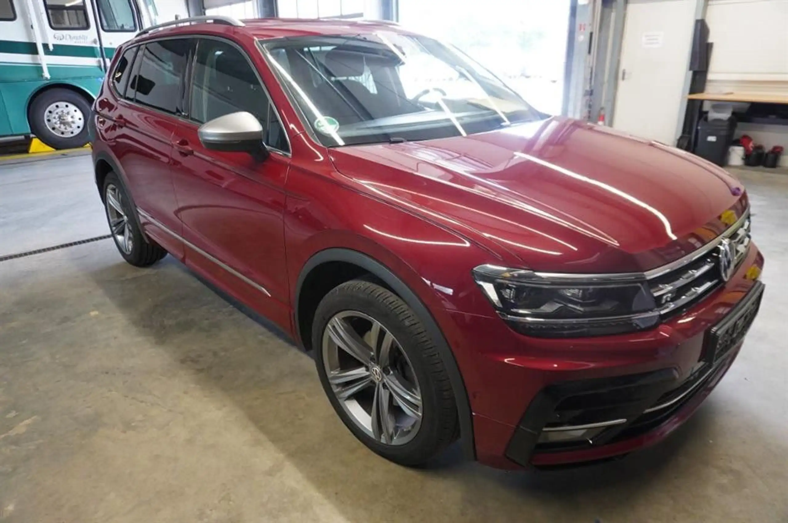 Volkswagen - Tiguan Allspace