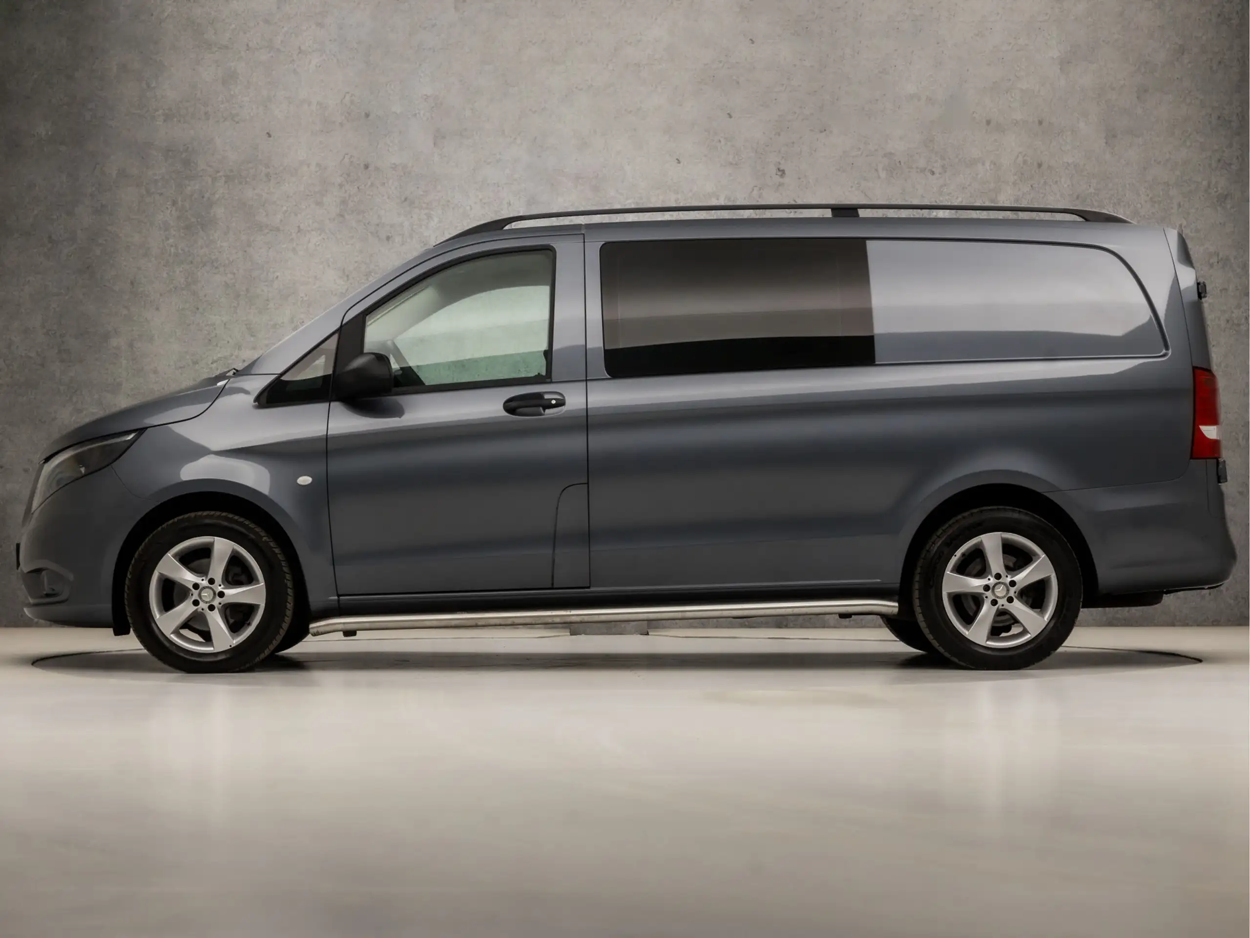 Mercedes-Benz - Vito