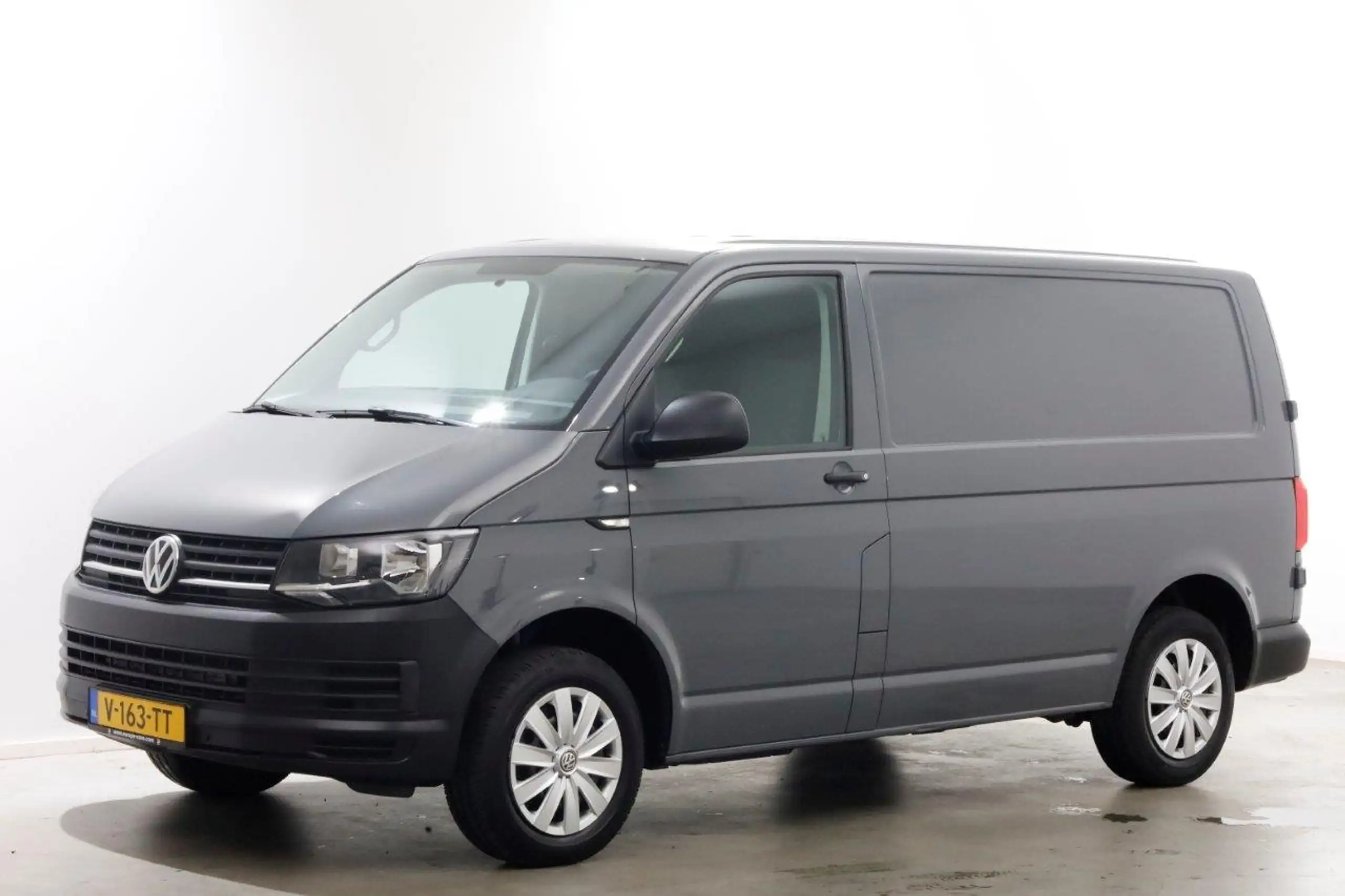 Volkswagen - T6 Transporter