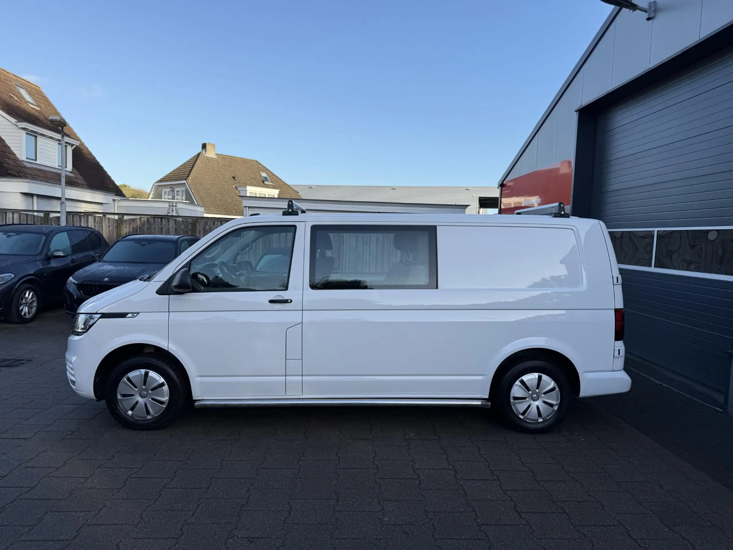 Volkswagen - T6.1 Transporter