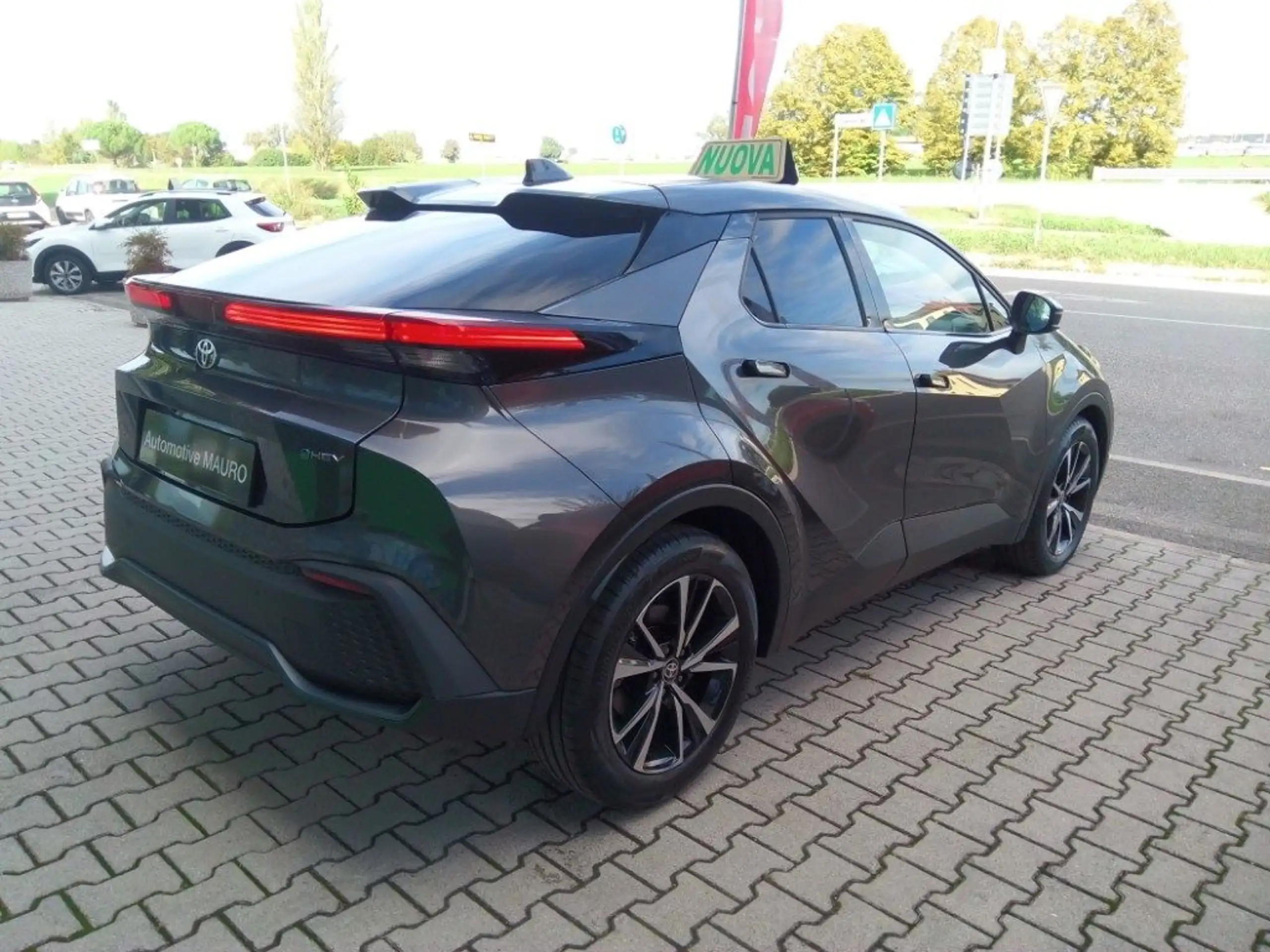 Toyota - C-HR