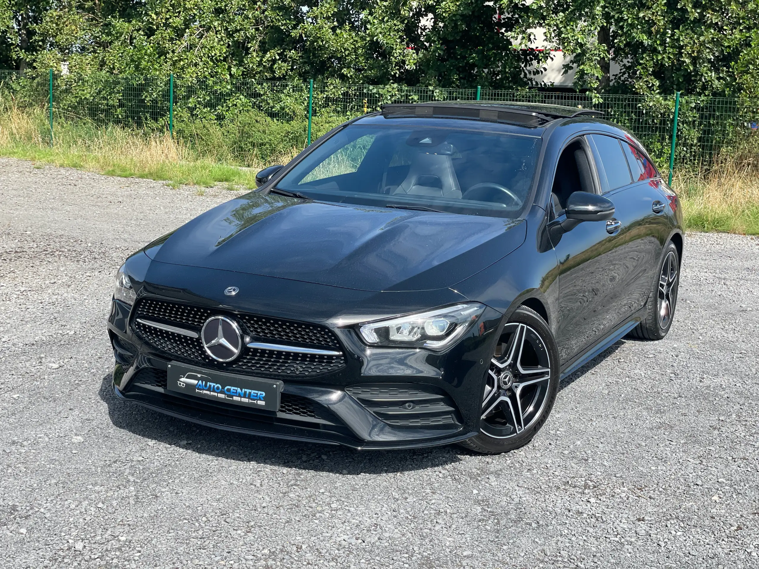 Mercedes-Benz - CLA 180