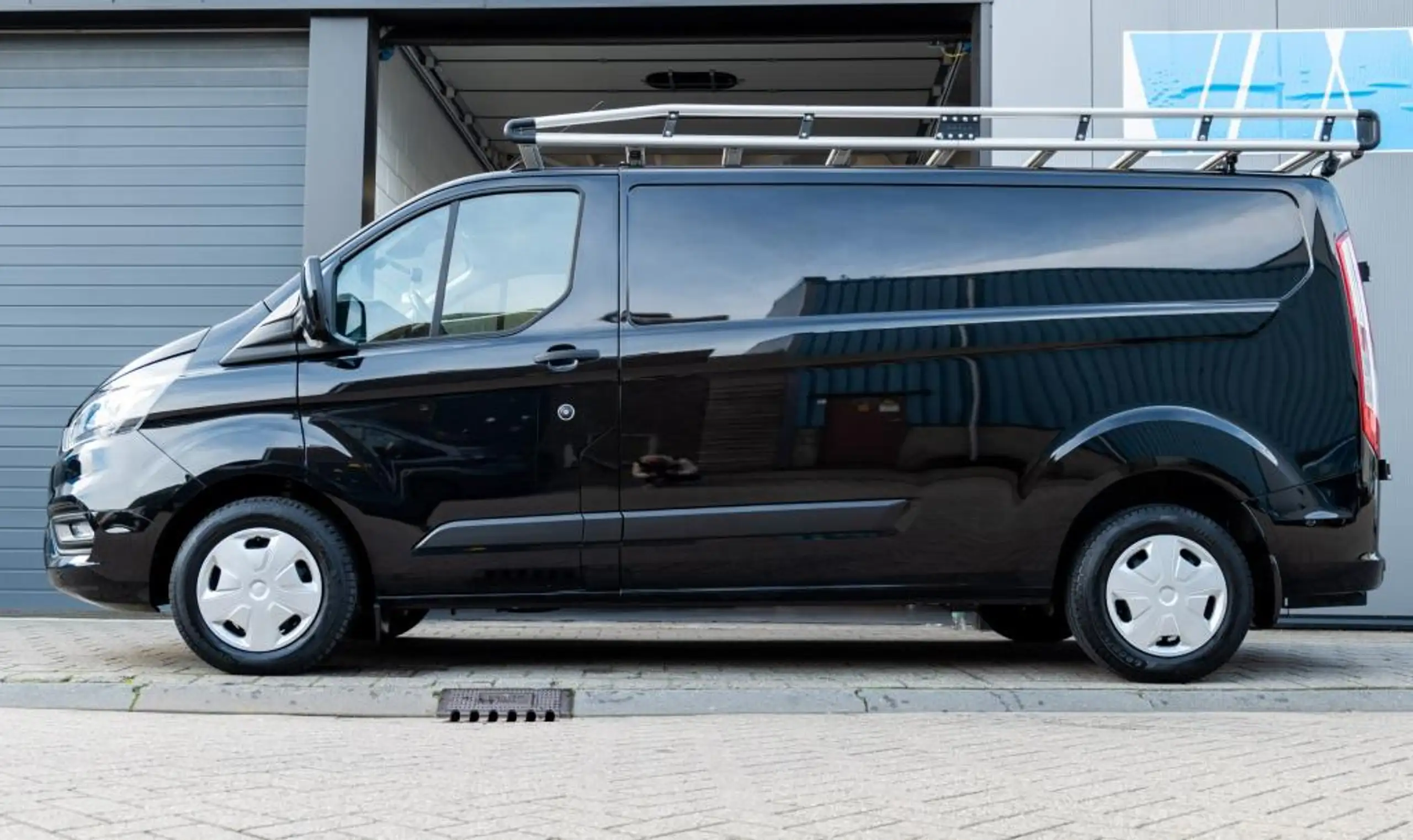 Ford - Transit Custom