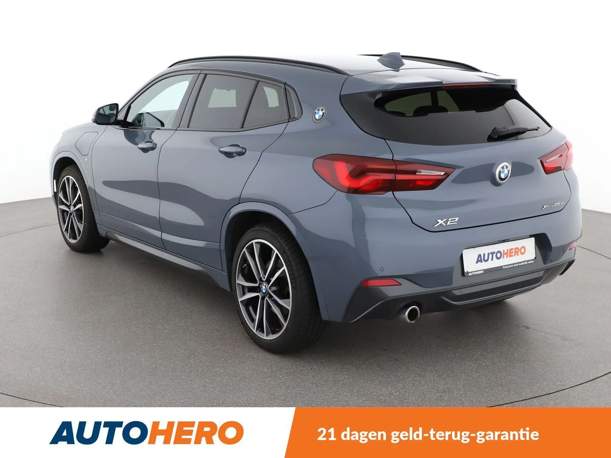 BMW - X2