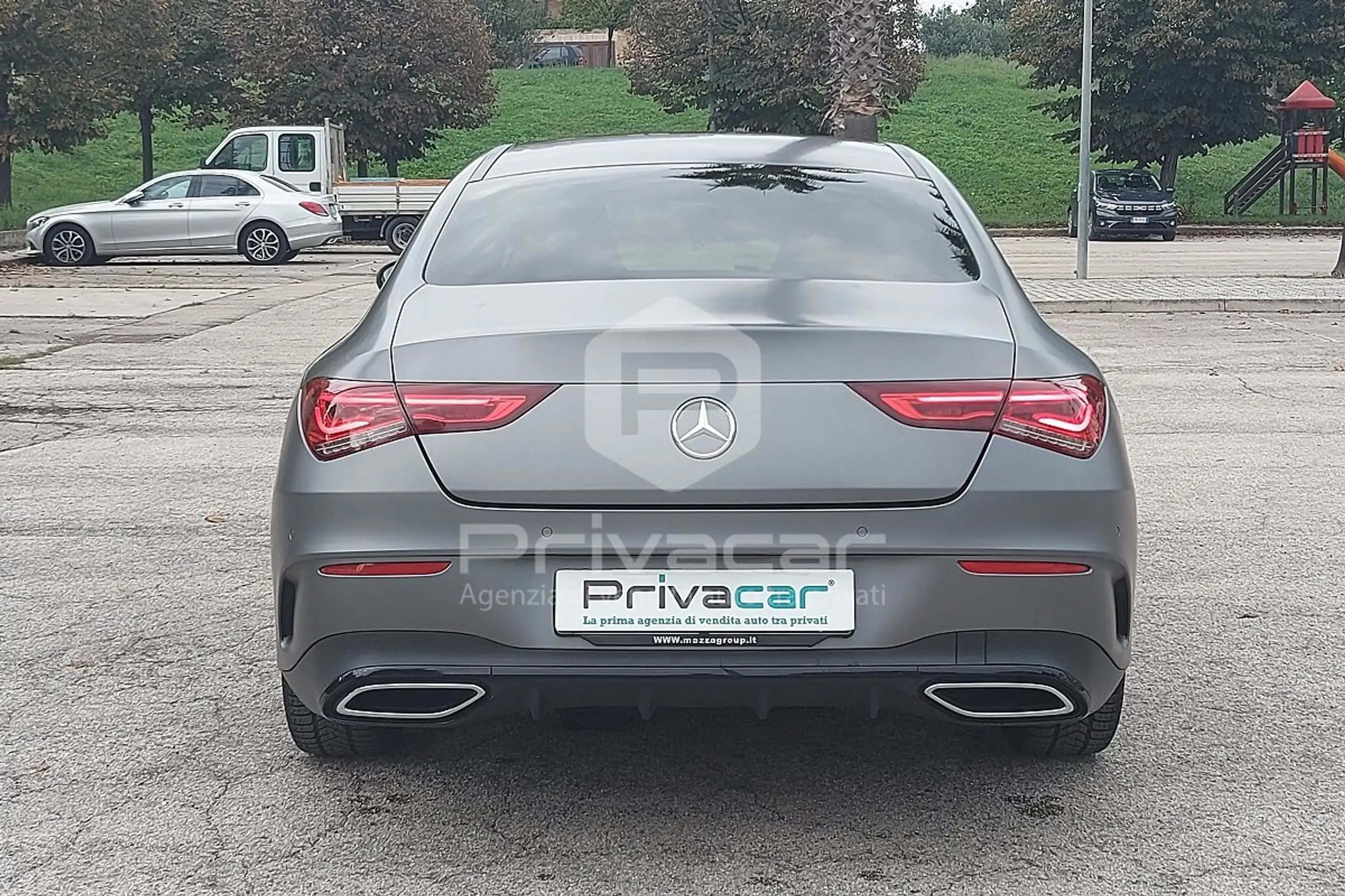 Mercedes-Benz - CLA 180