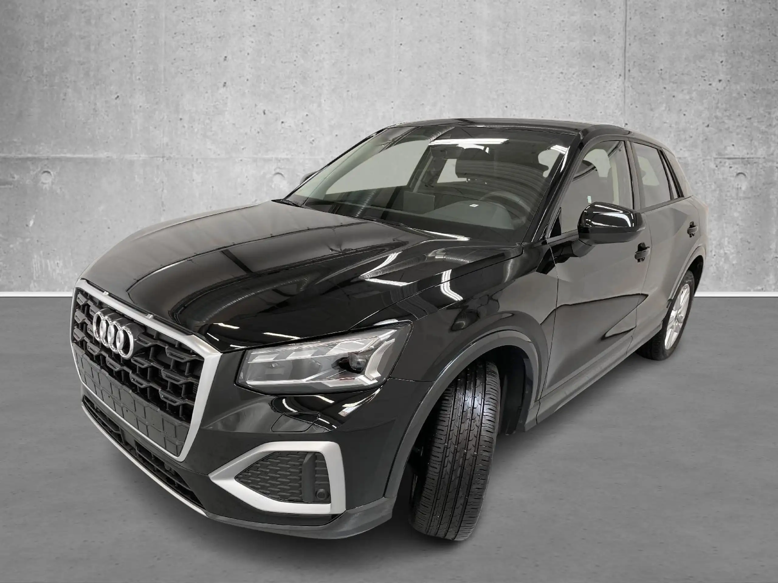 Audi - Q2