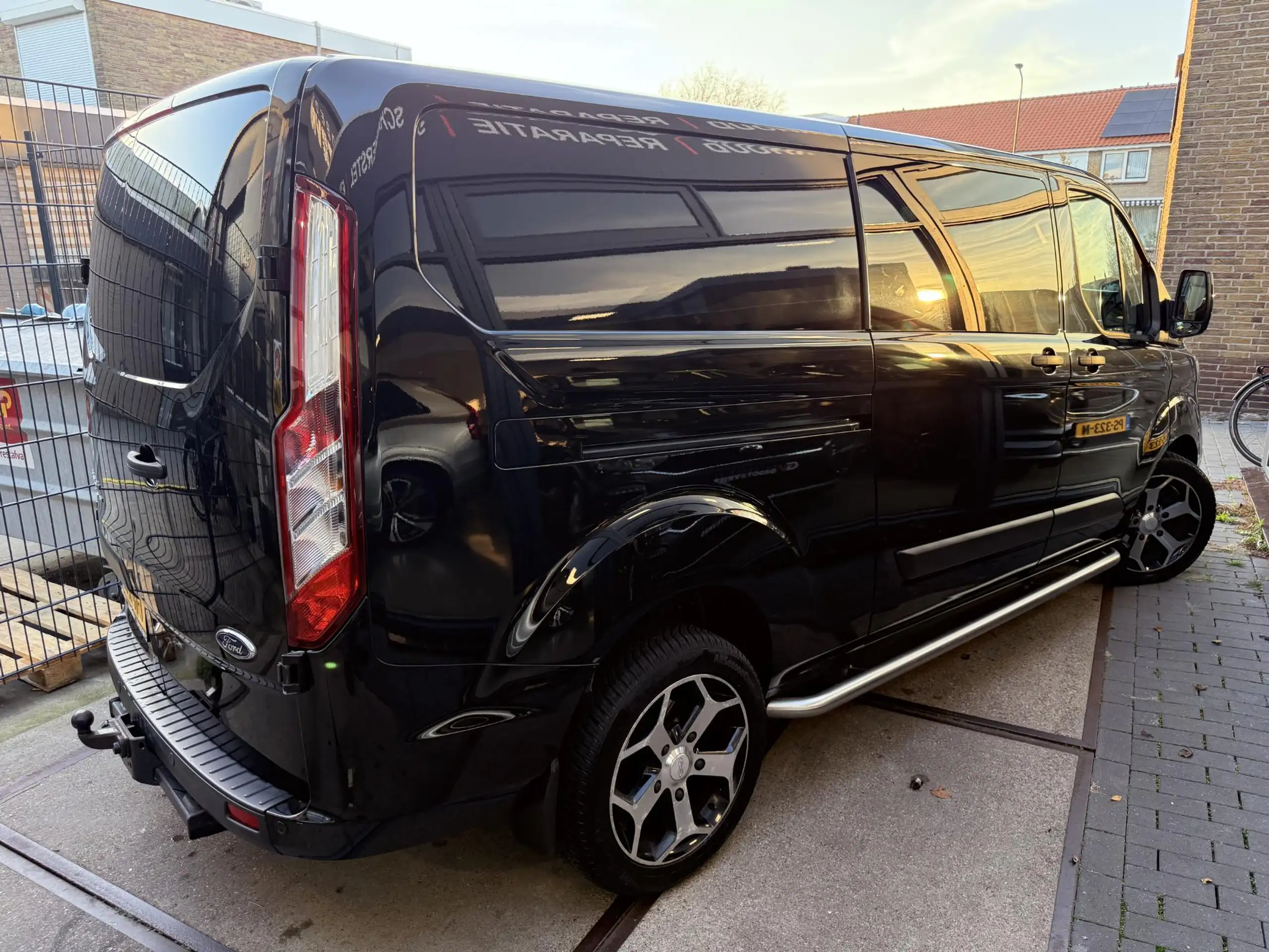 Ford - Transit Custom