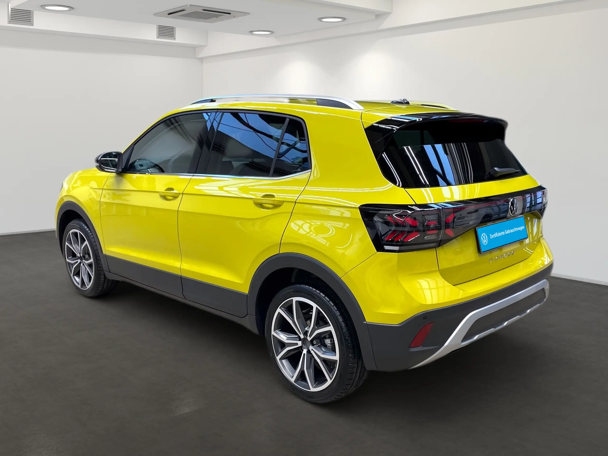 Volkswagen - T-Cross