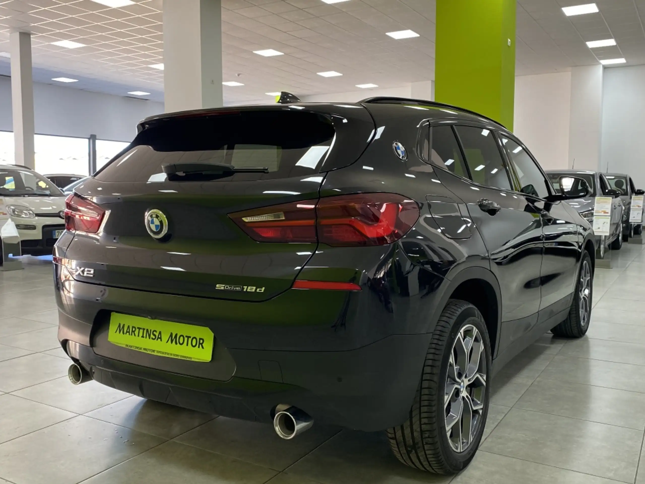 BMW - X2