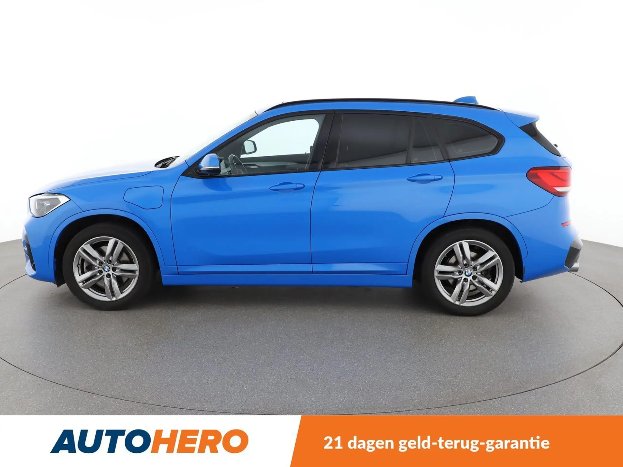 BMW - X1